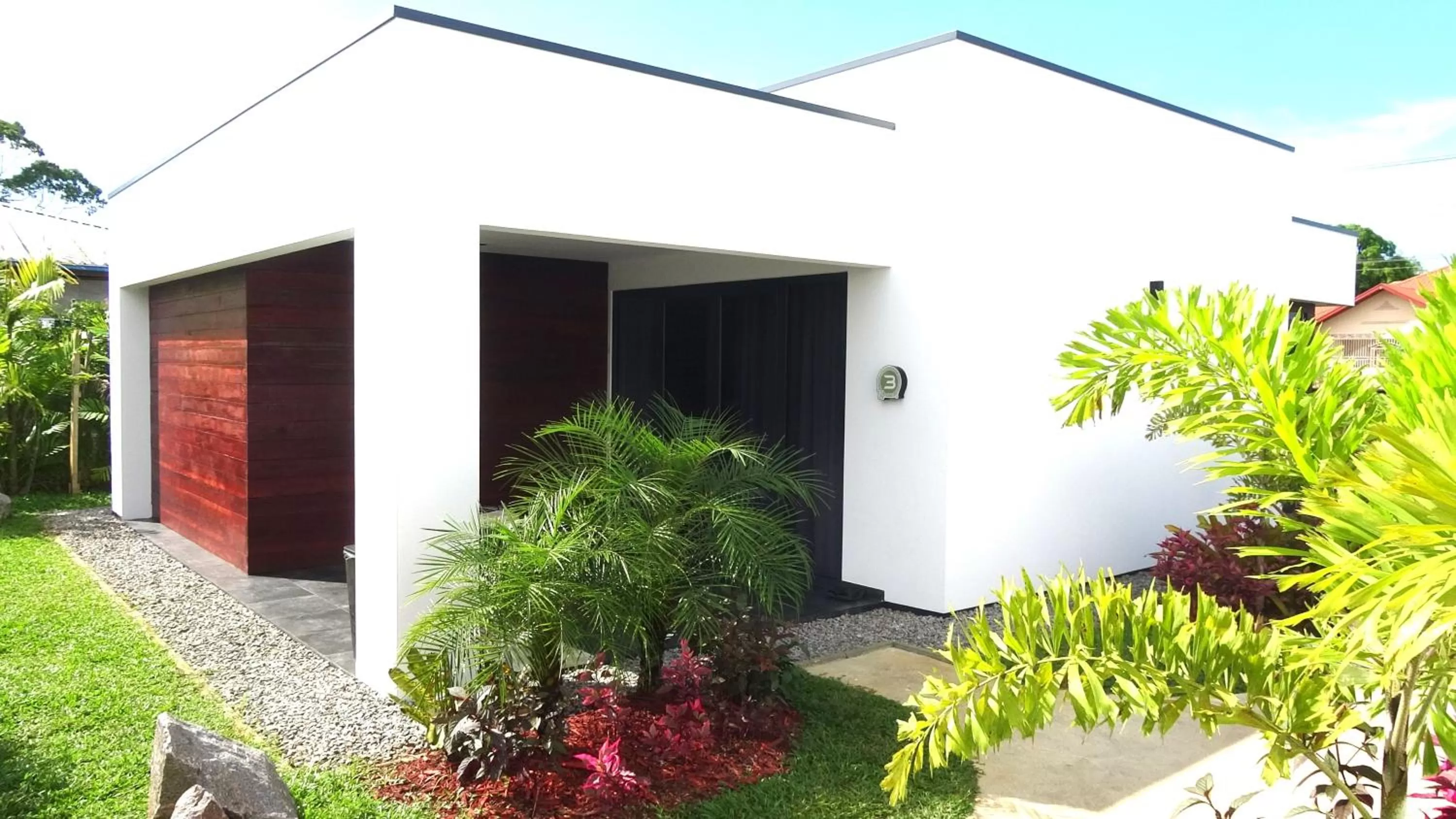 Facade/entrance in Bronbella Villa Residence