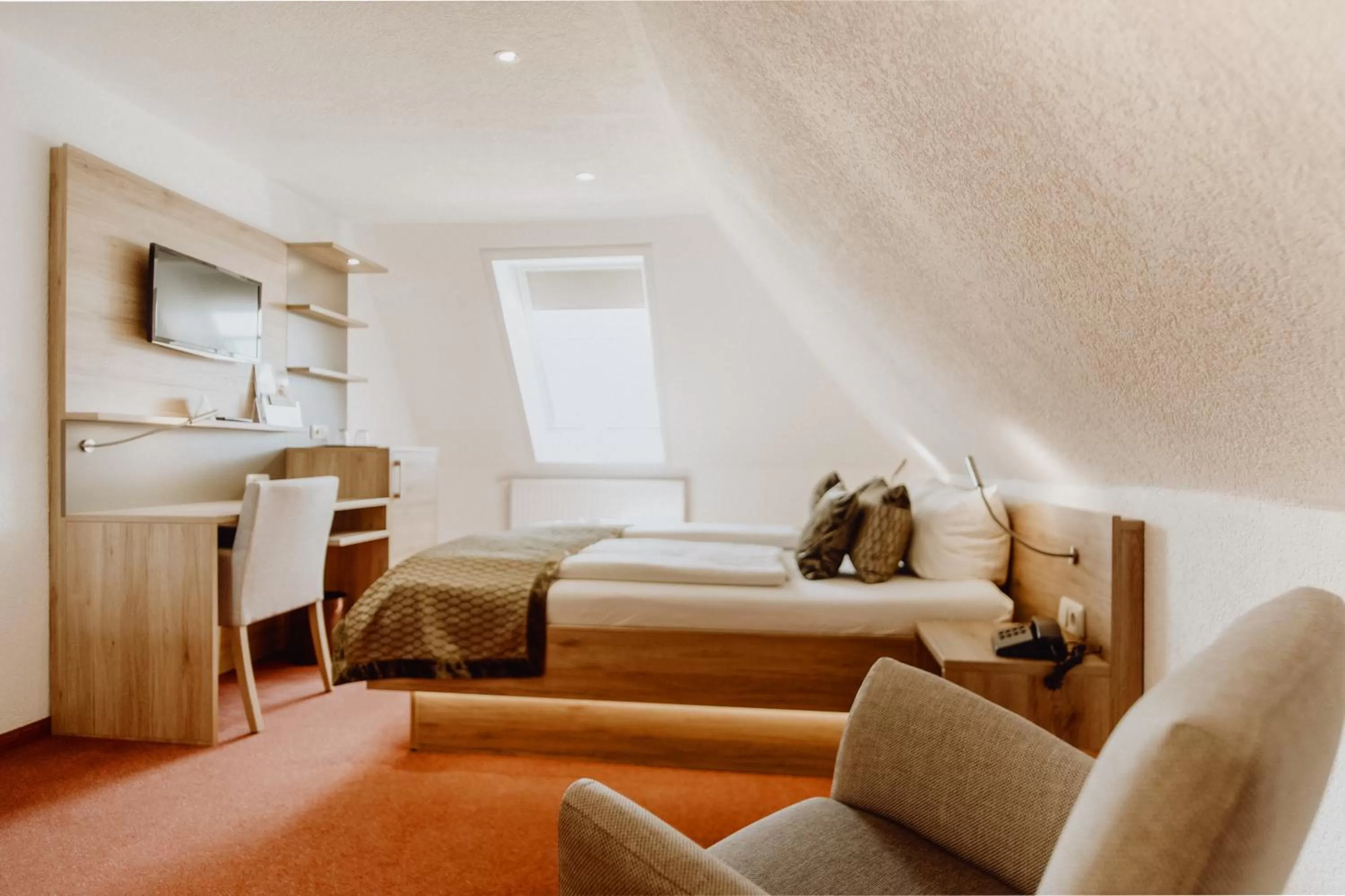 Photo of the whole room, Bed in Hotel Frauensteiner Hof