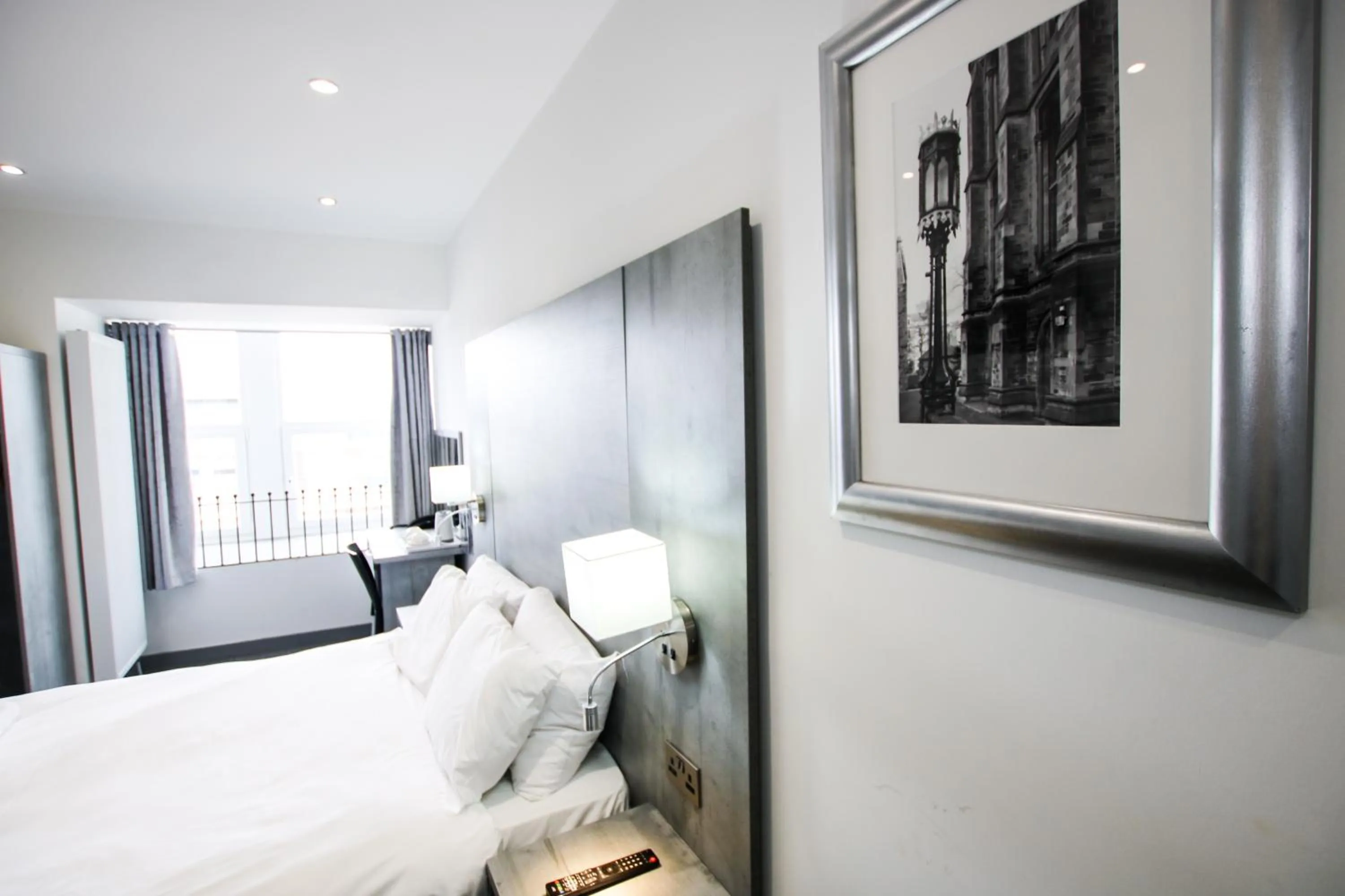 Brunswick Merchant City Hotel