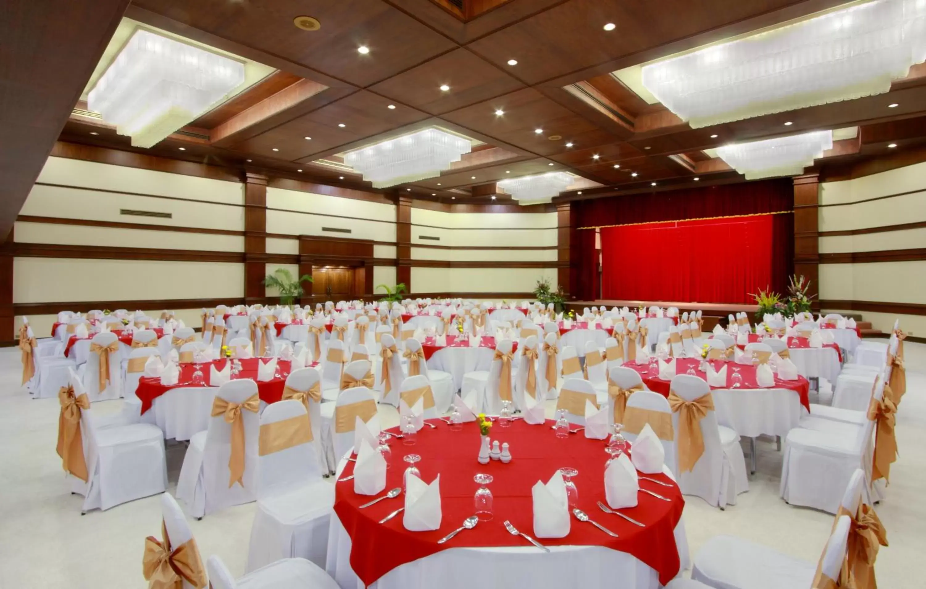 Business facilities, Banquet Facilities in Patong Resort Hotel - SHA Extra Plus