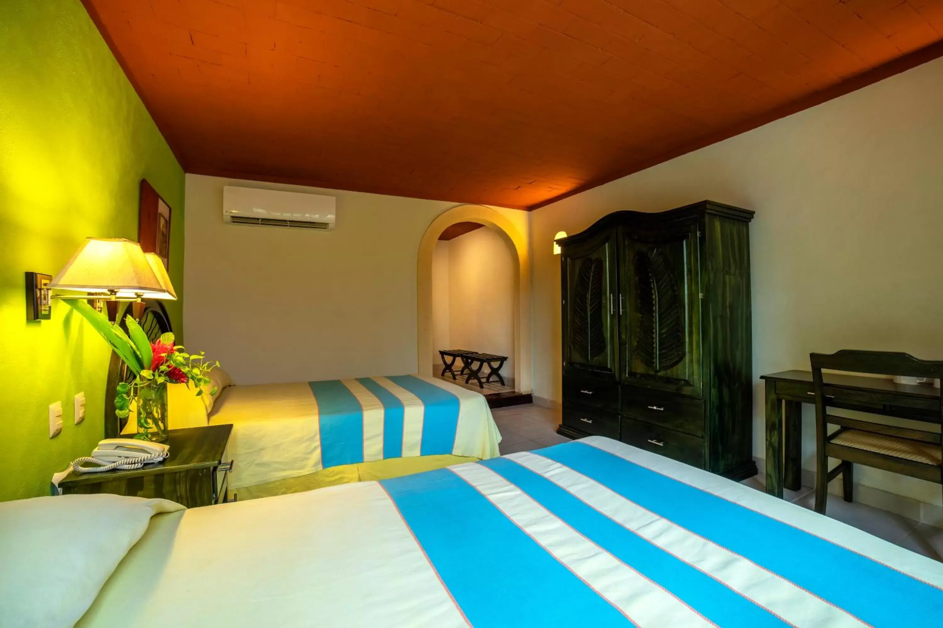 Bed in Hotel Chichen Itza Bed in Hotel Chichen Itza