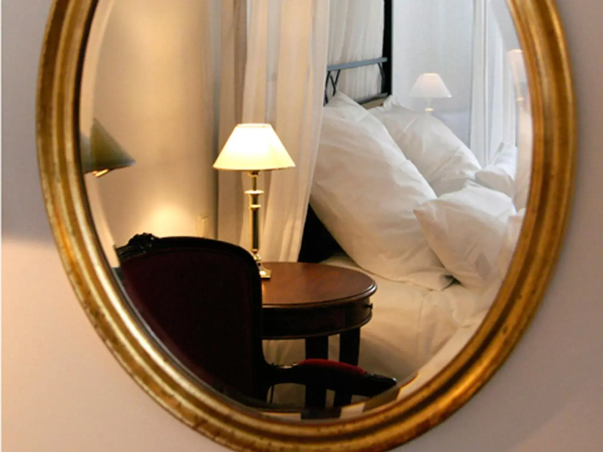 Bedroom, Bed in Hotel Goldenes Kreuz