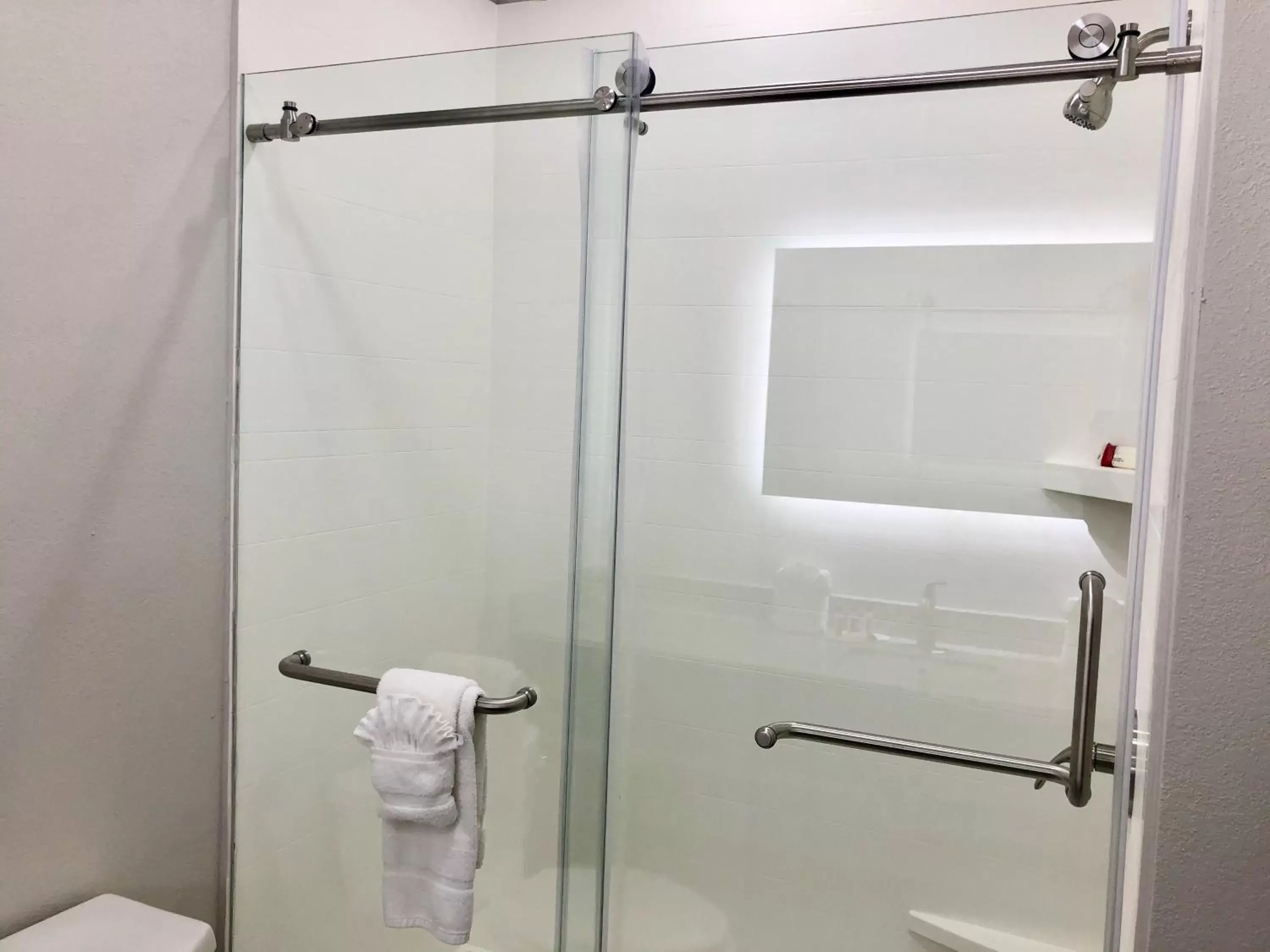 Studio Suite with Two Queen Beds - Non-Smoking in Baymont by Wyndham Warrenton Studio Suite with Two Queen Beds - Non-Smoking in Baymont by Wyndham Warrenton