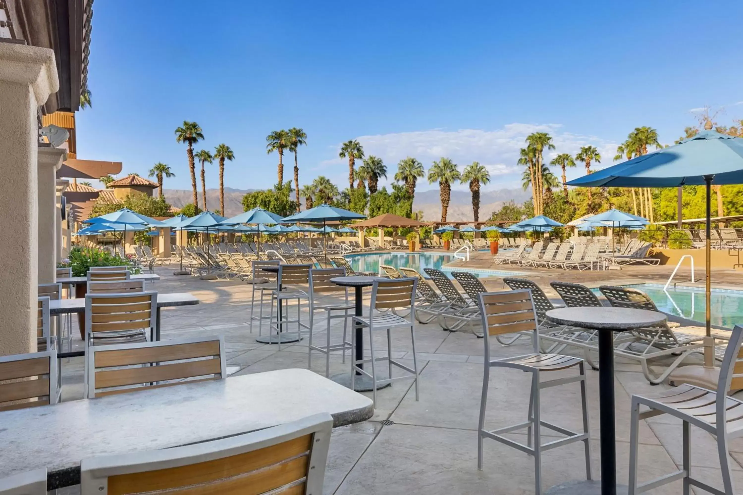 Restaurant/places to eat in Marriott's Desert Springs Villas II