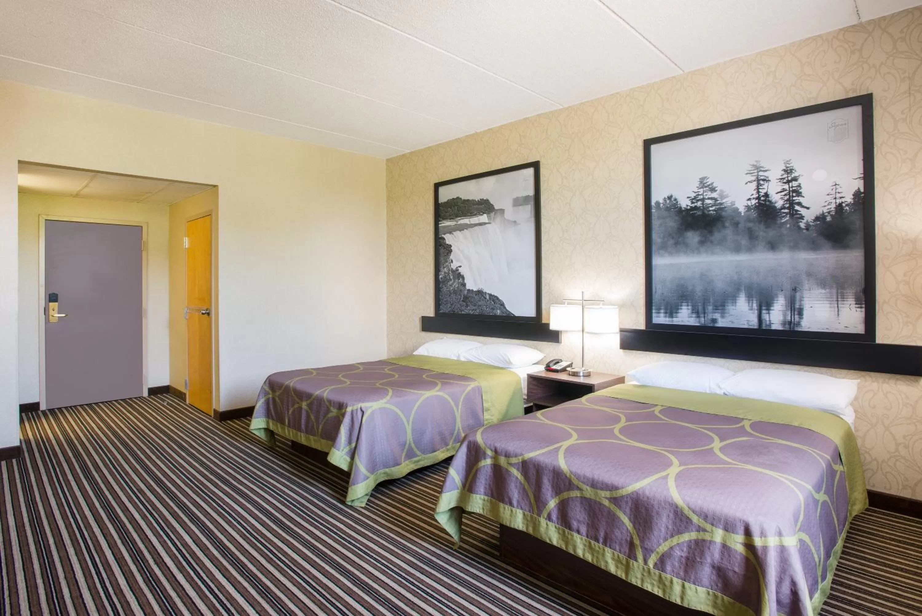 Bed in Super 8 by Wyndham Plattsburgh