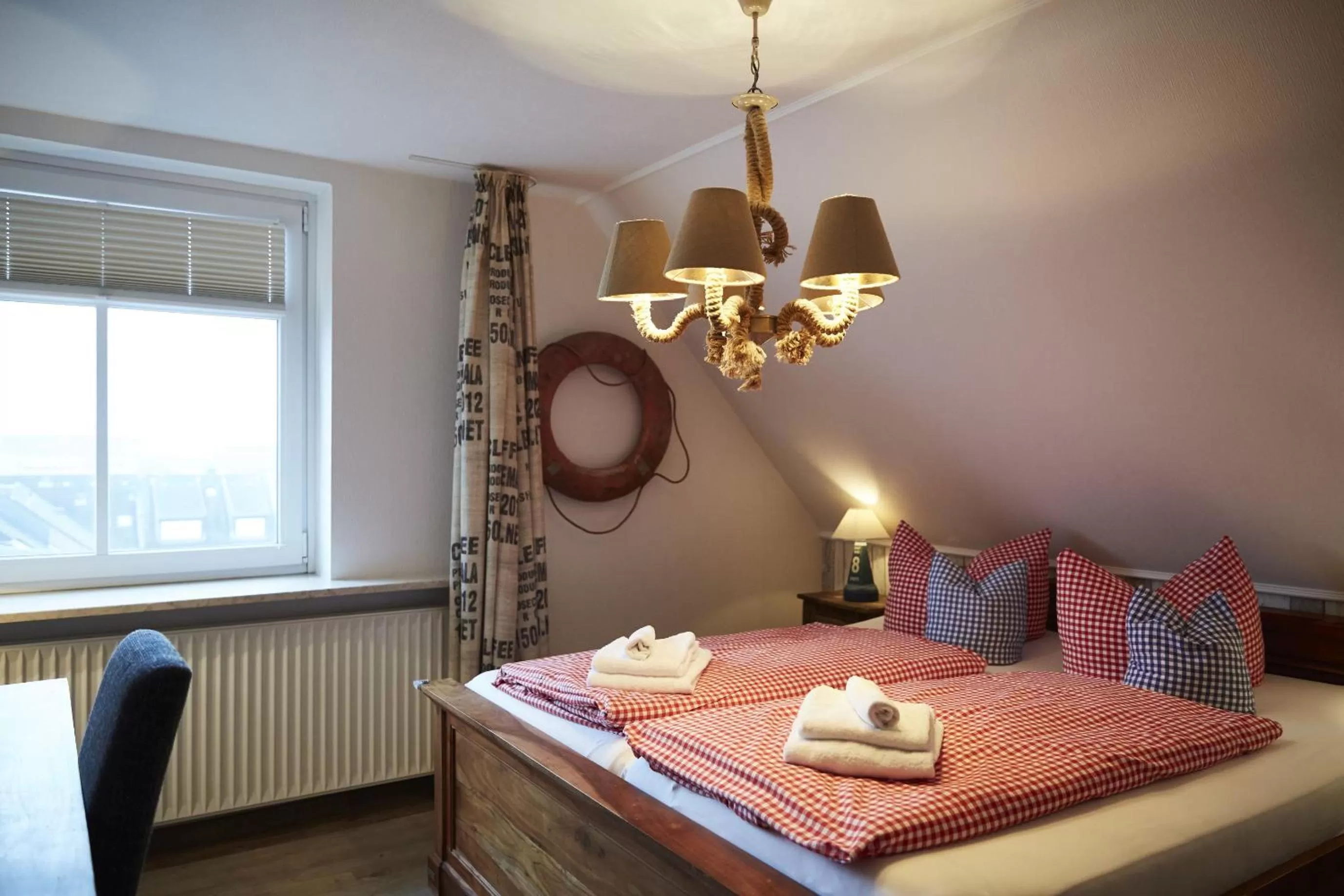 Bedroom, Bed in Bernstein-Hotel Bootshaus