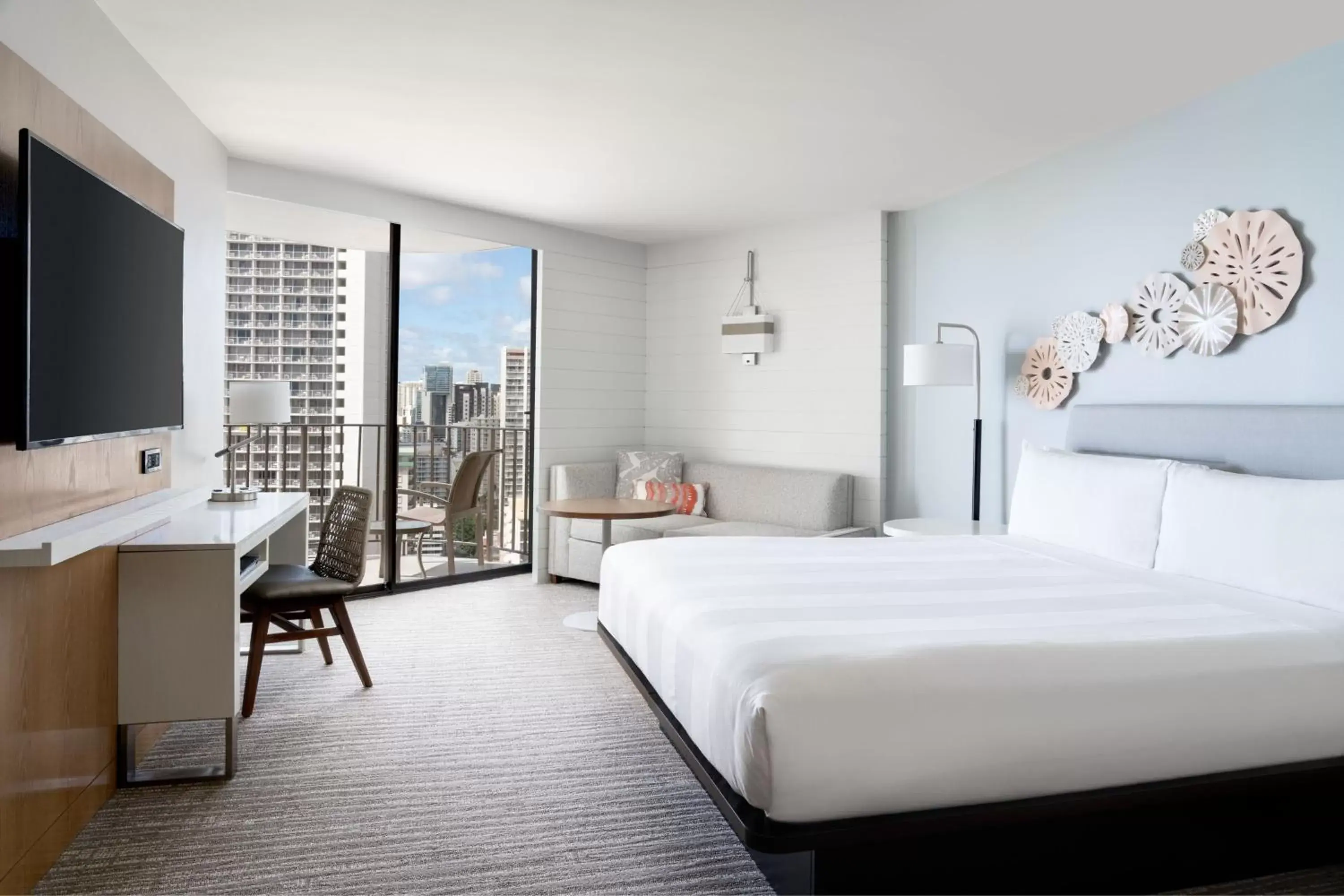 King Room with Sofa Bed and City View - Hearing Accessible in Waikiki Beach Marriott Resort & Spa