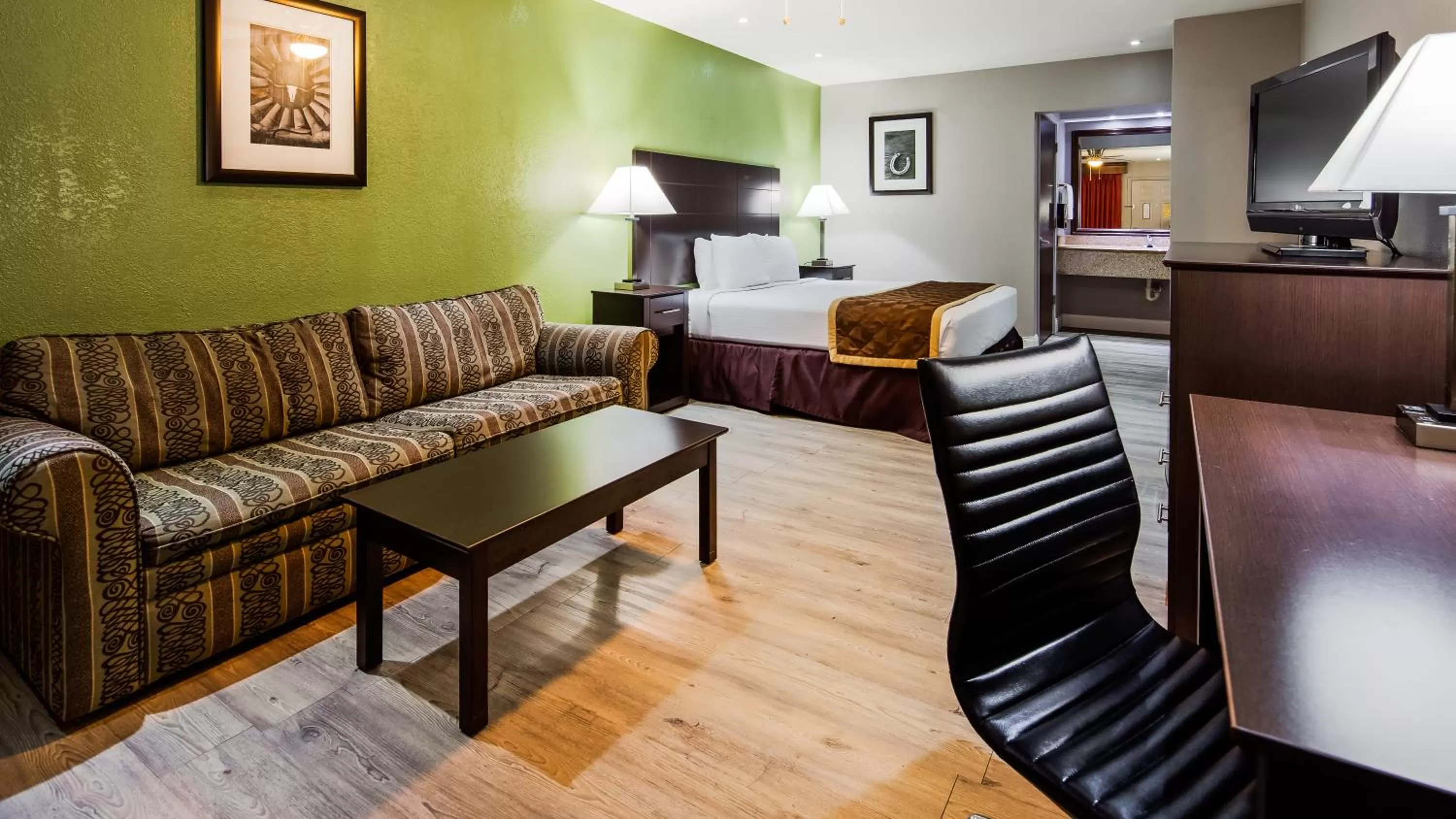 Bedroom in Bestway Inn