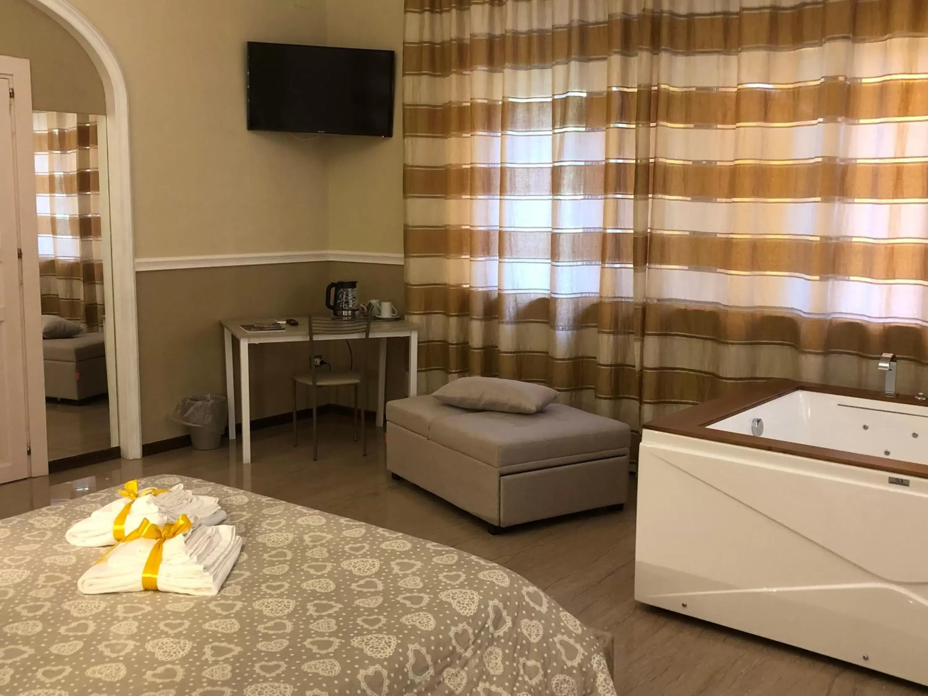 Bedroom, Bed in Villa Domus Salento Suites & Rooms con parcheggio privato in loco