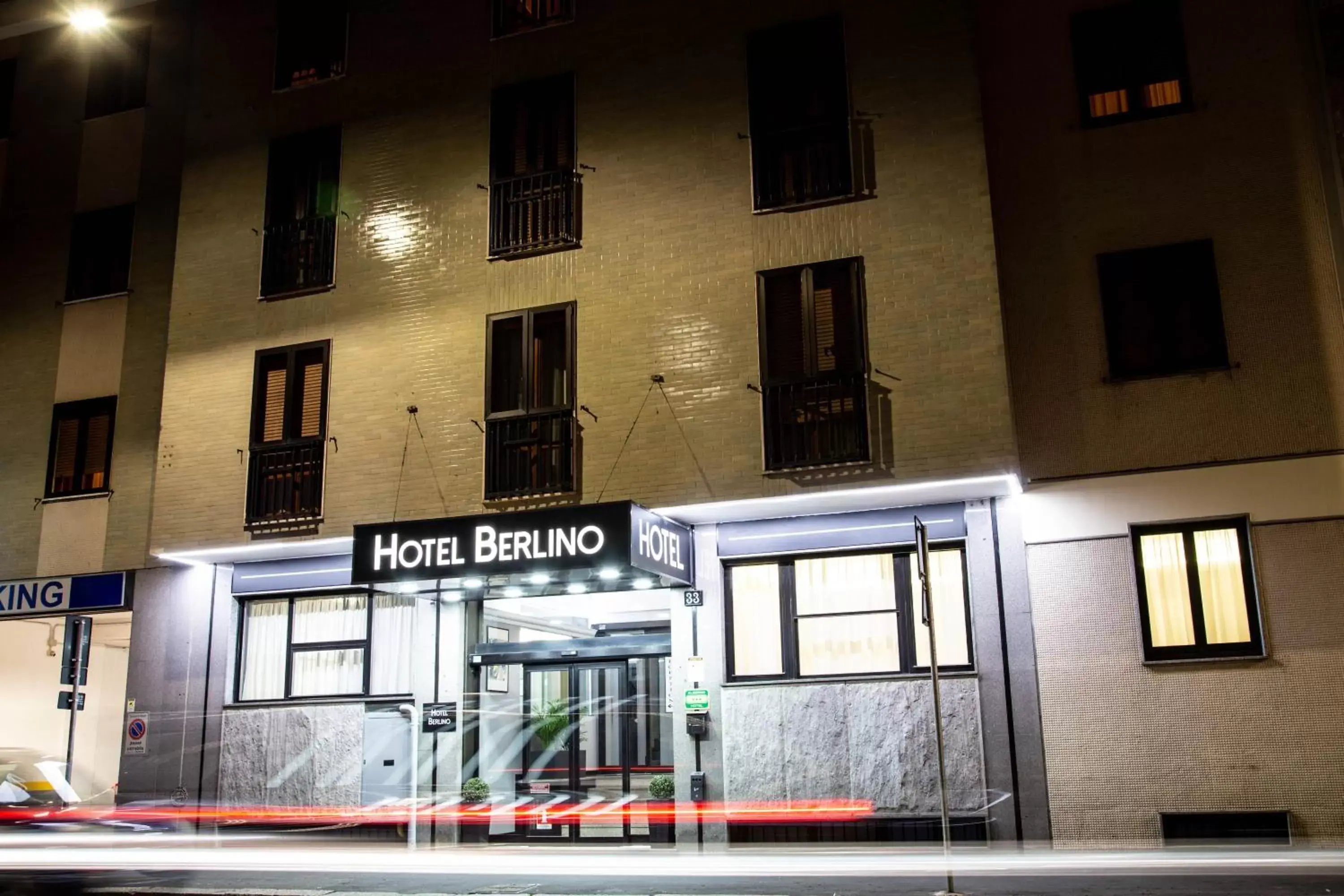 Property Building in Hotel Berlino