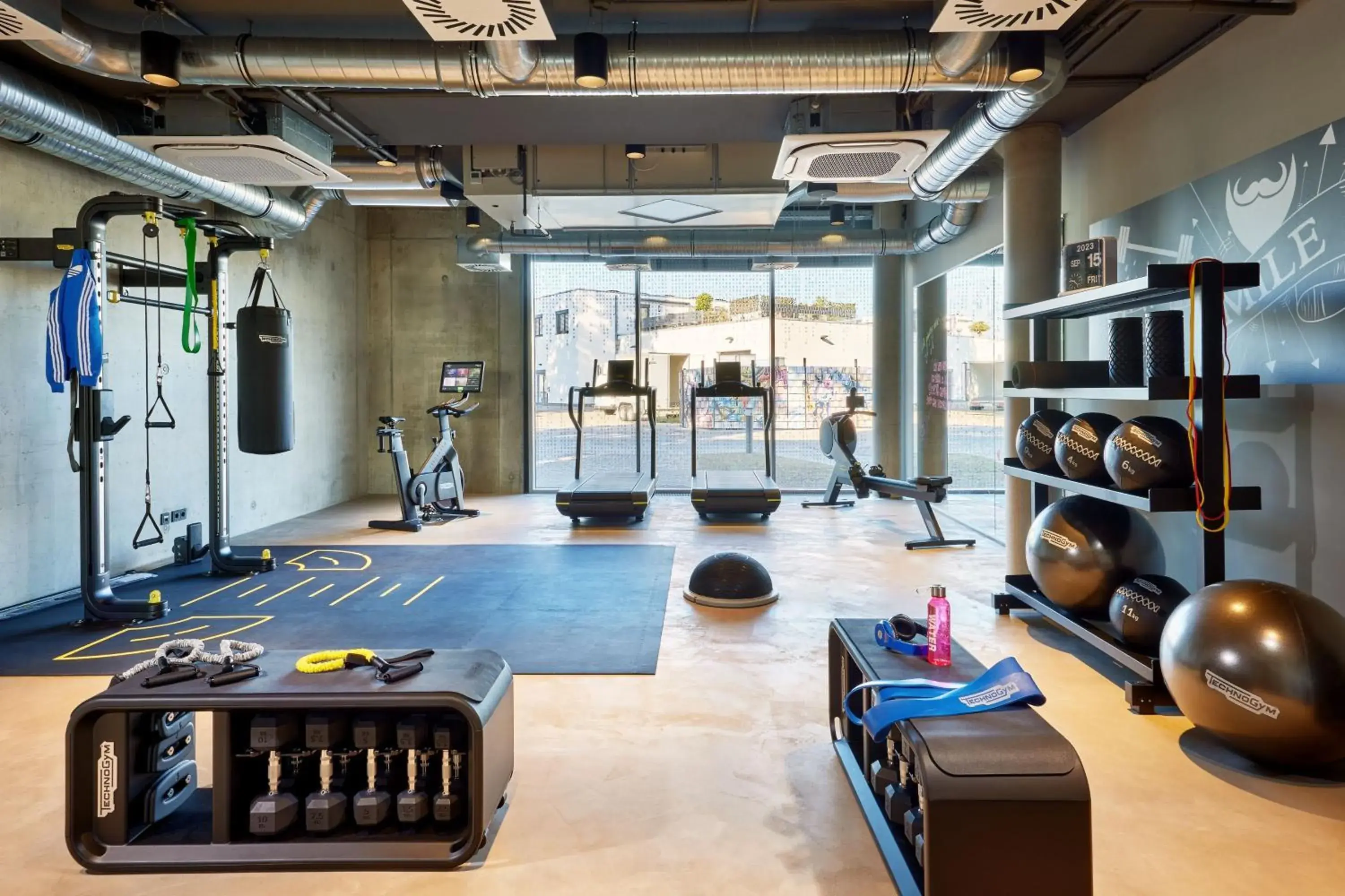 Fitness centre/facilities, Fitness Center/Facilities in Moxy Karlsruhe