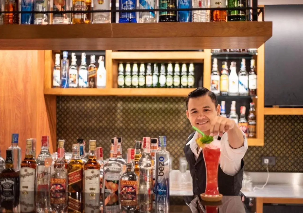 Lounge or bar, Lounge/Bar in D&D Inn Khaosan