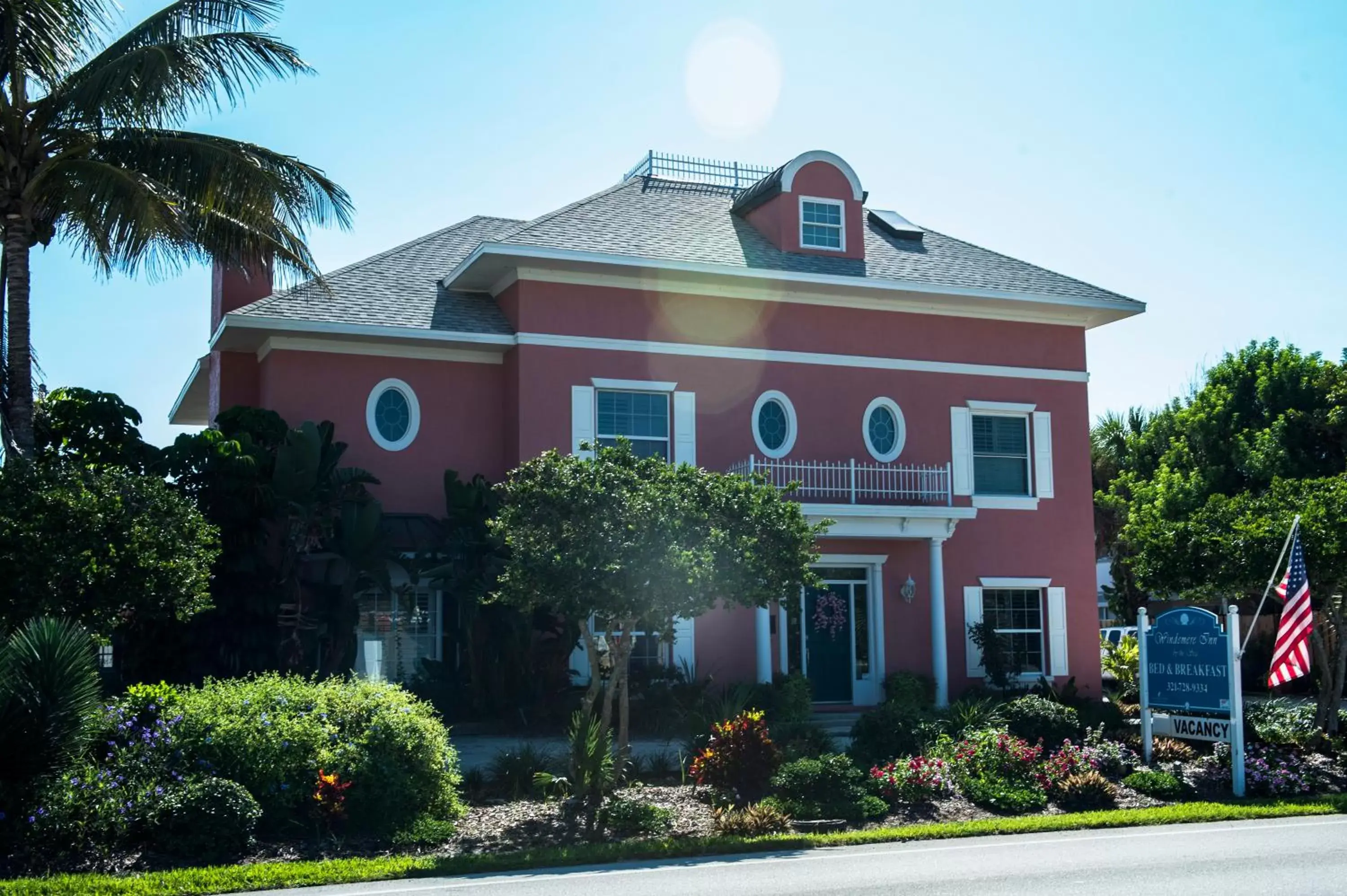 Street view, Property Building in Windemere Inn by the Sea