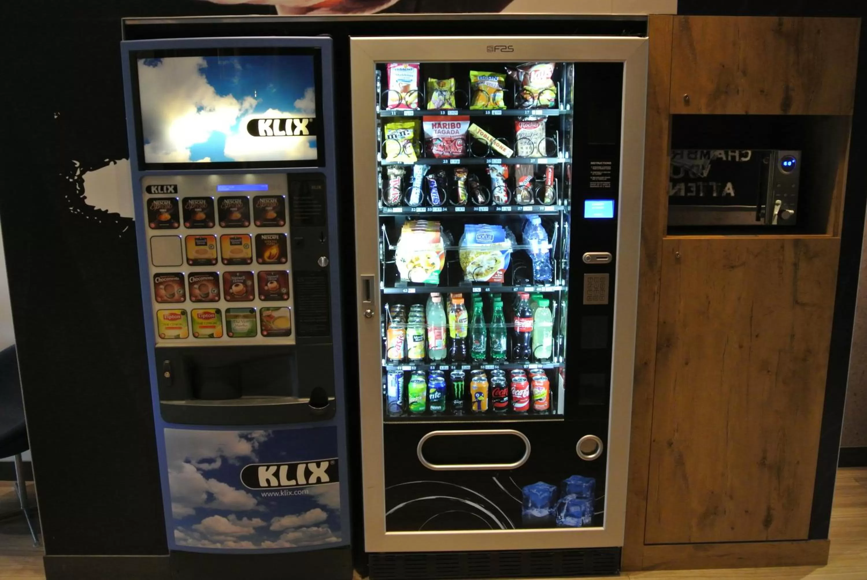 Property building, Supermarket/Shops in ibis budget Marne la Vallée Bry sur Marne