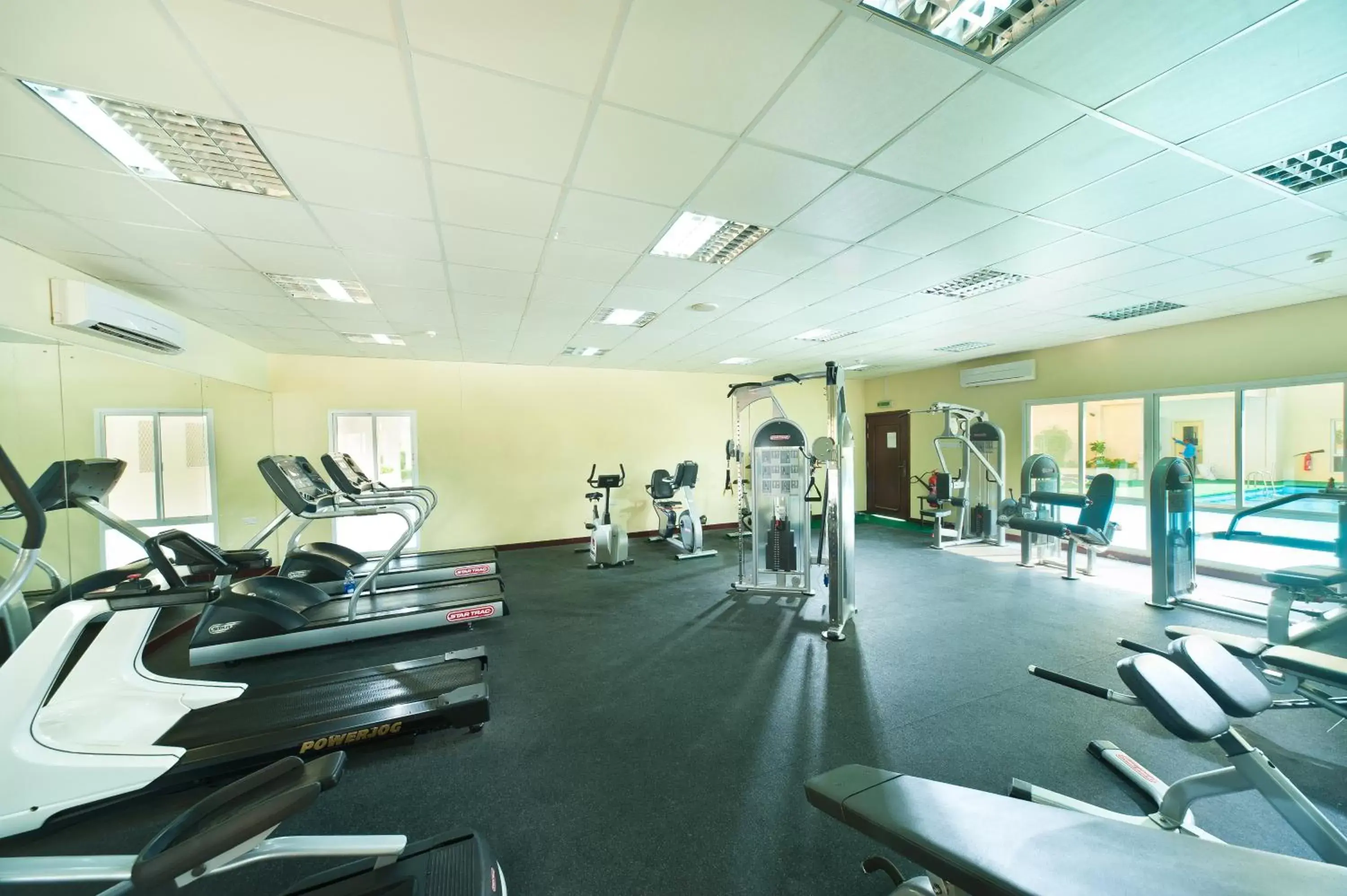 Fitness centre/facilities, Fitness Center/Facilities in Sur Plaza Hotel