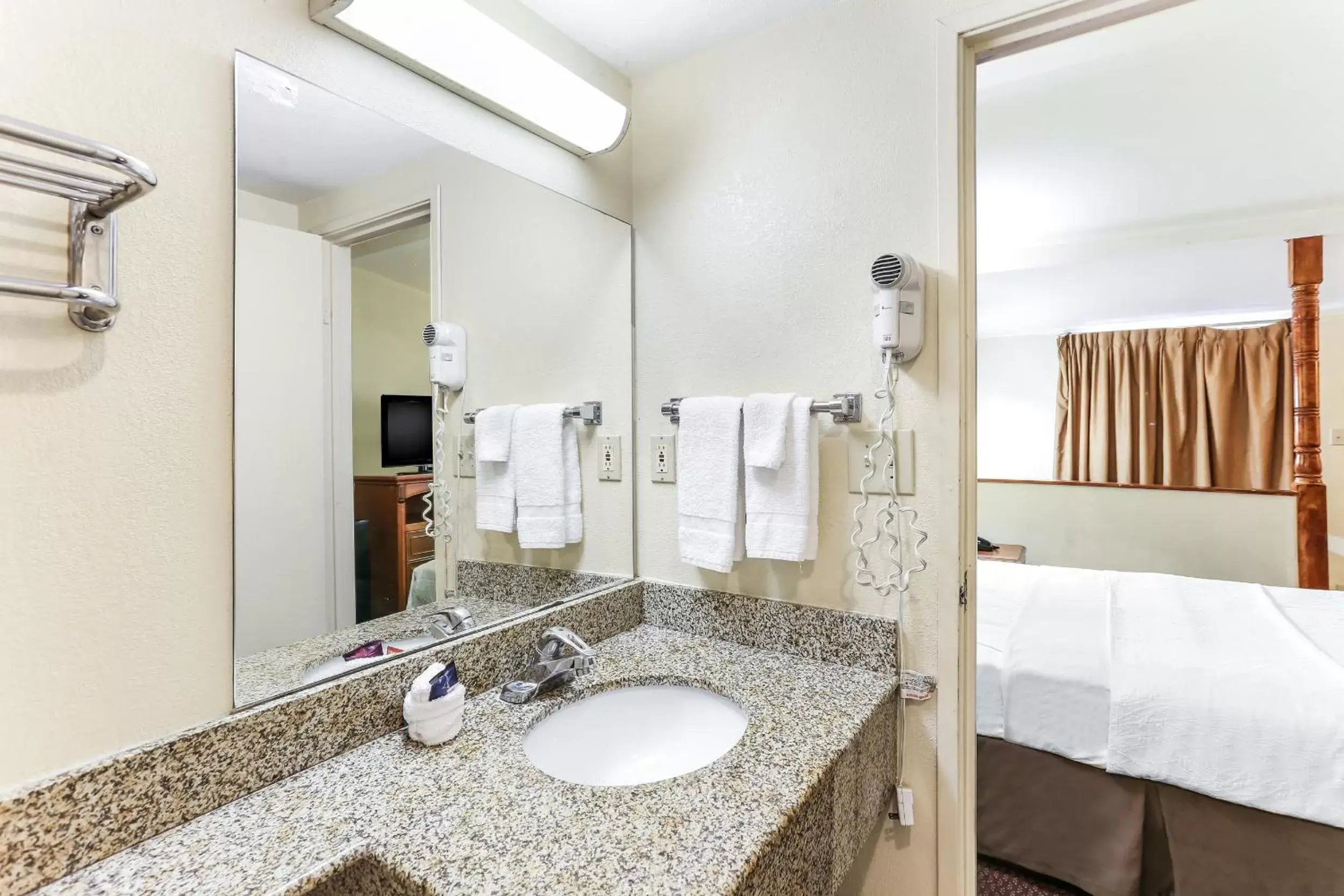 Bathroom in Americas Best Value Inn and Suites El Centro