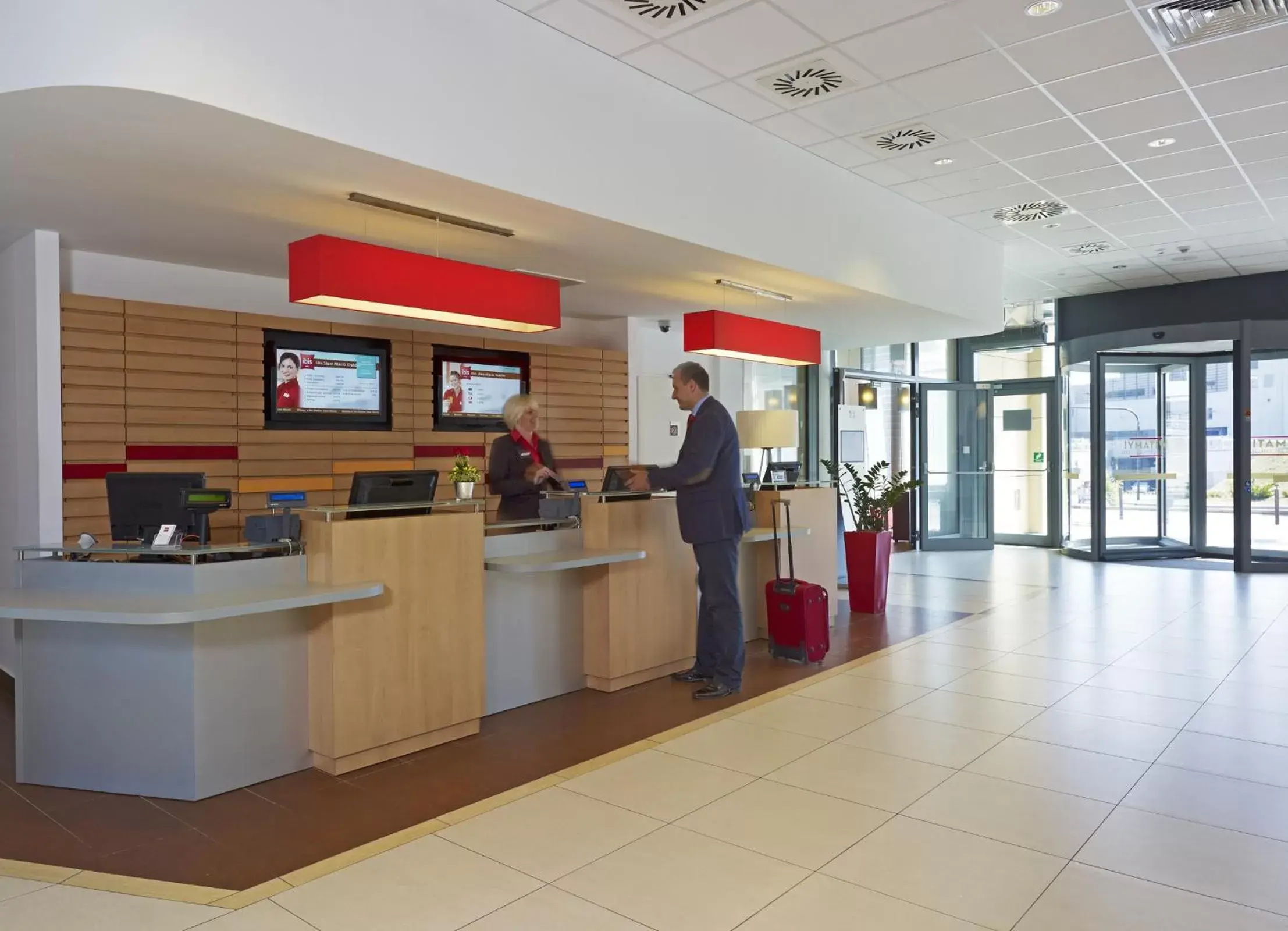 Lobby or reception in Ibis Kraków Stare Miasto Lobby or reception in Ibis Kraków Stare Miasto