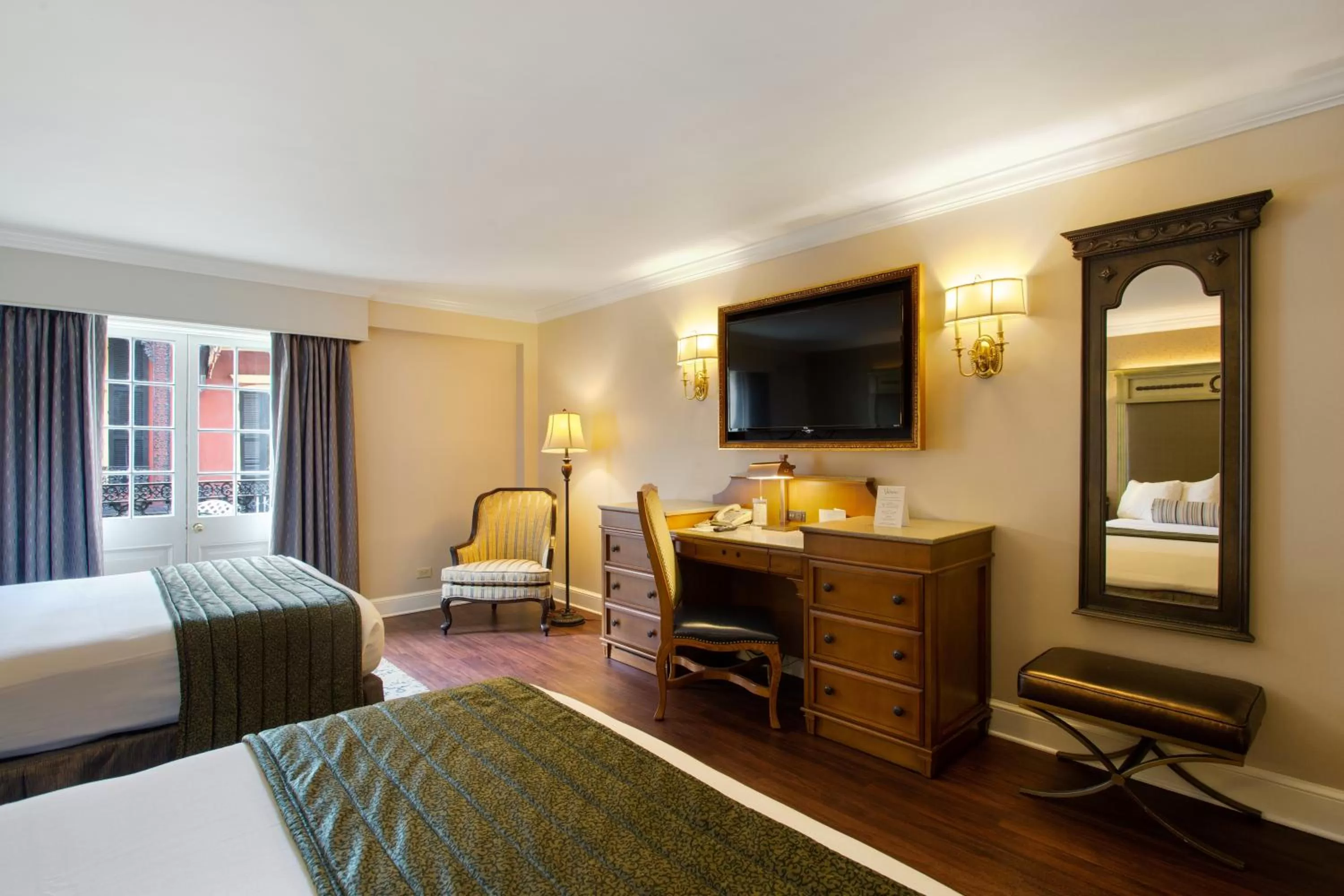 Photo of the whole room in Hotel St. Marie