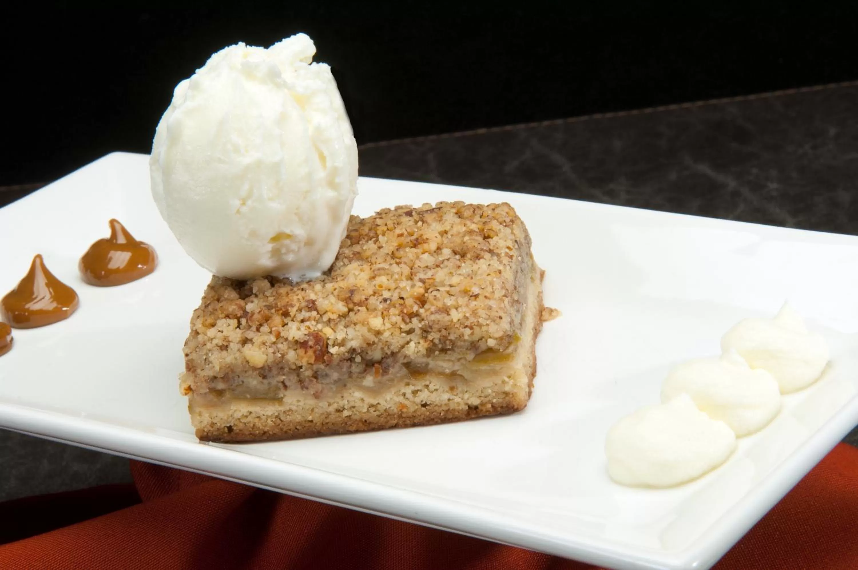 Restaurant/places to eat in Del Bosque Apart Hotel