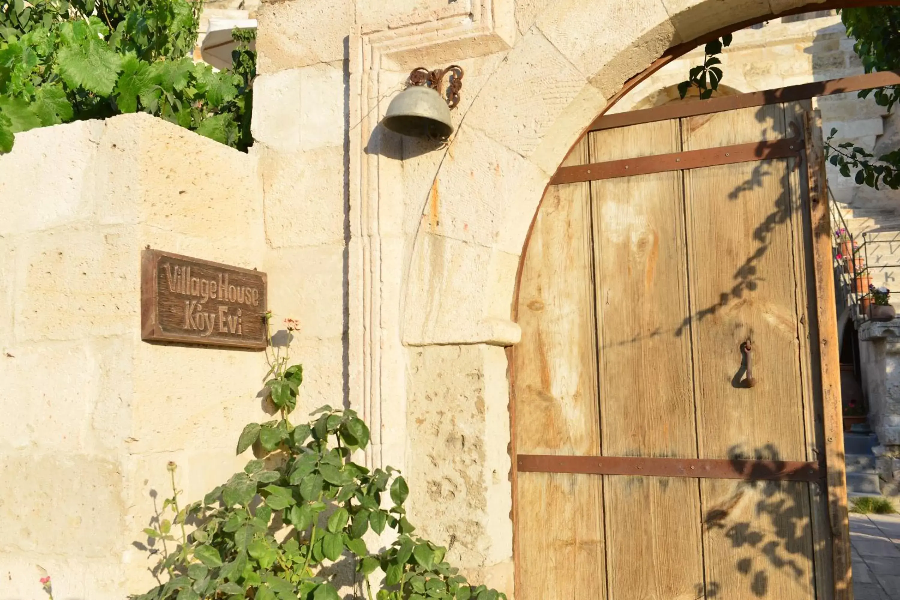 Facade/entrance in Village Cave House Hotel