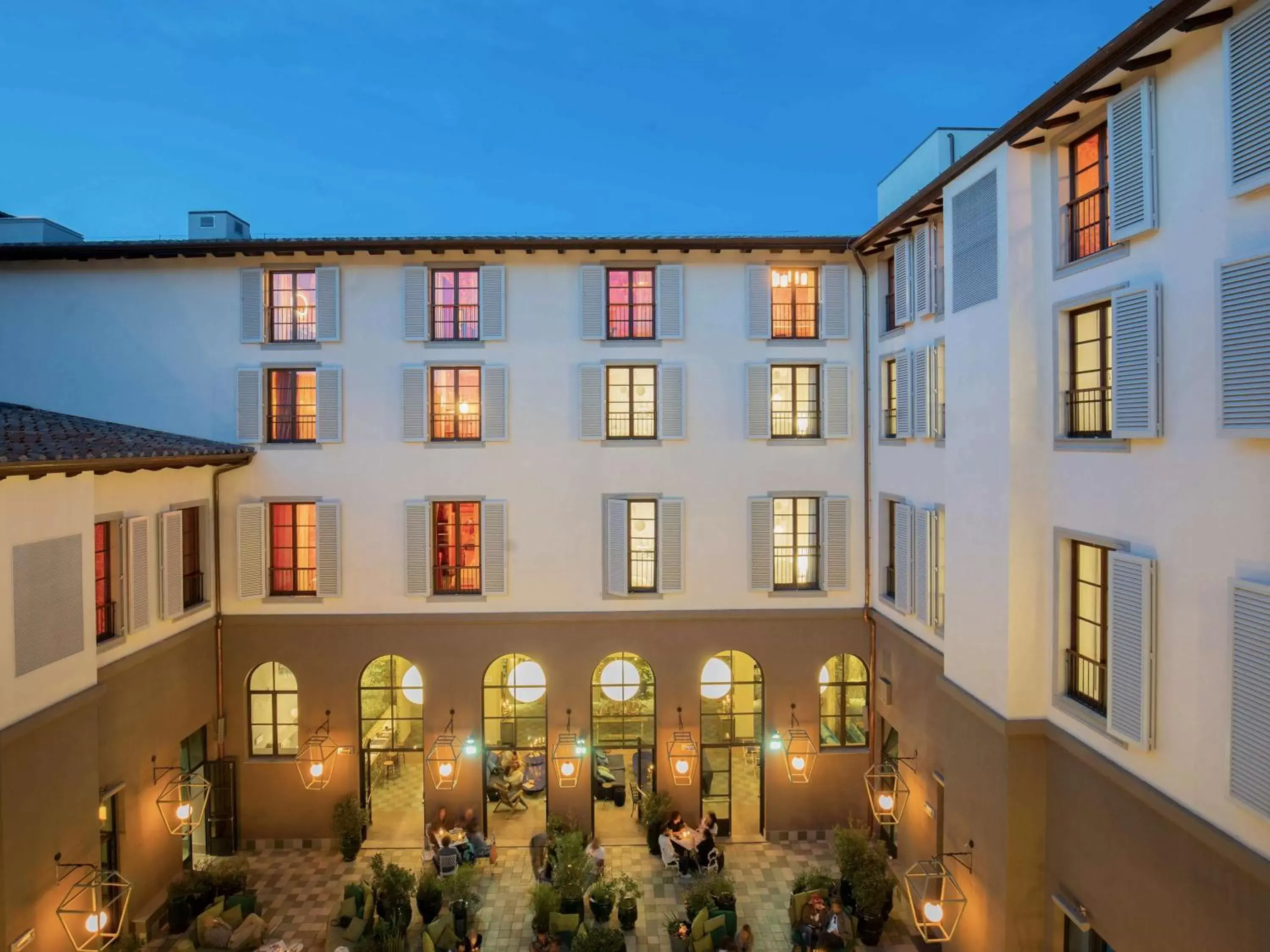 Property Building in 25hours Hotel Florence Piazza San Paolino