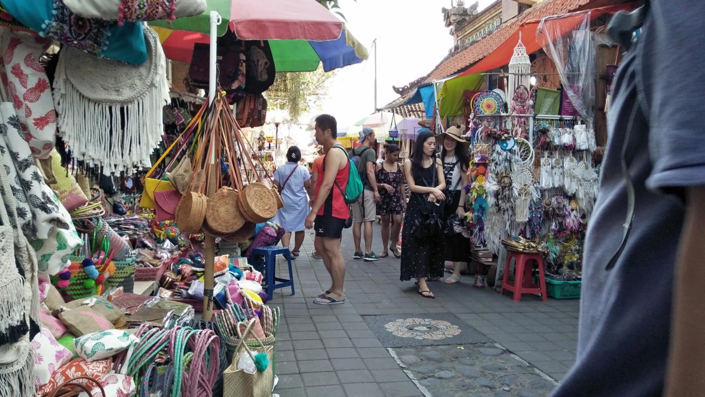 Supermarket/grocery shop in Griya Sriwedari