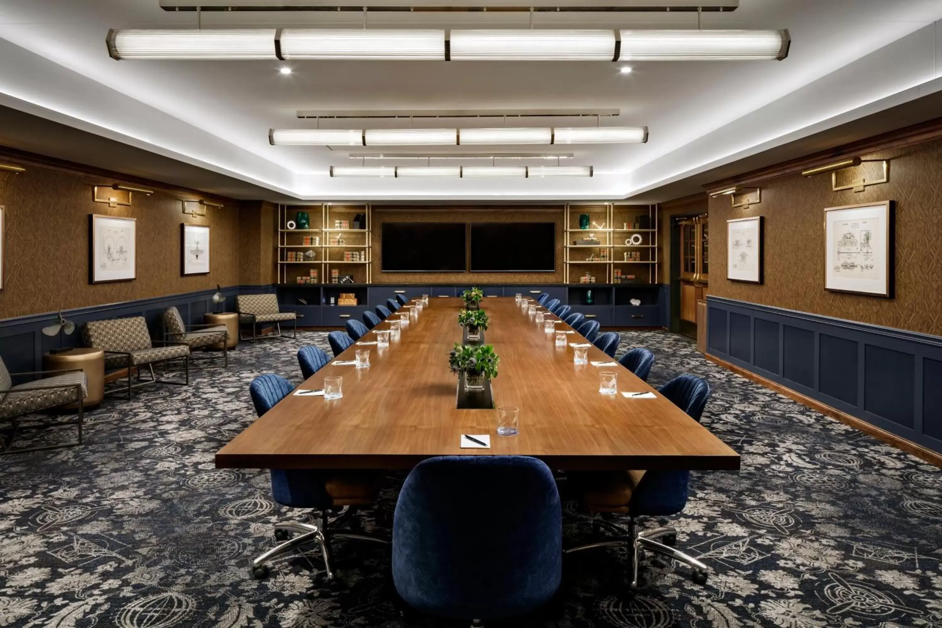 Meeting/conference room in Rand Tower Hotel, Minneapolis, a Tribute Portfolio Hotel