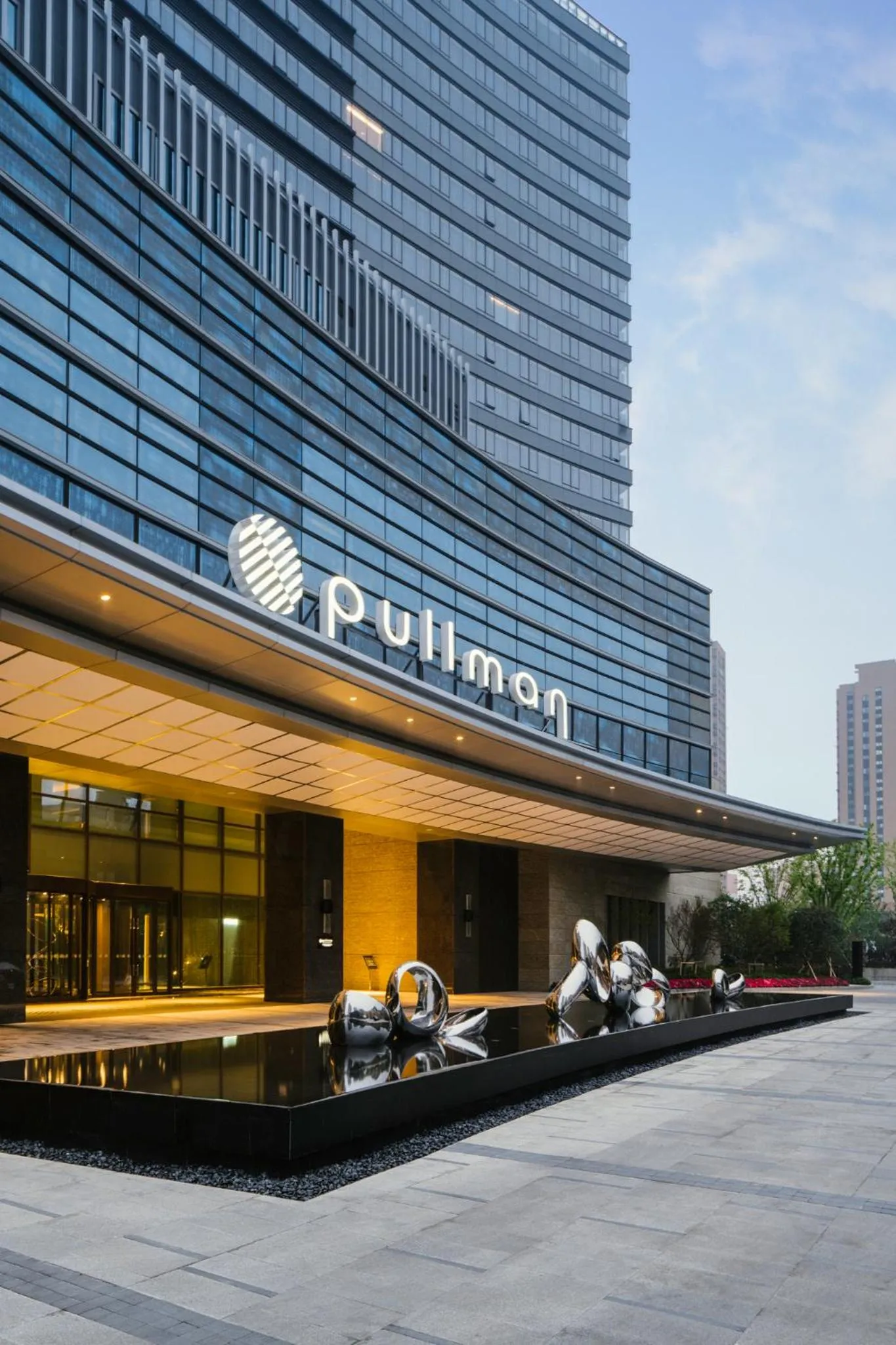 Facade/entrance in Pullman Shanghai Qingpu Excellence