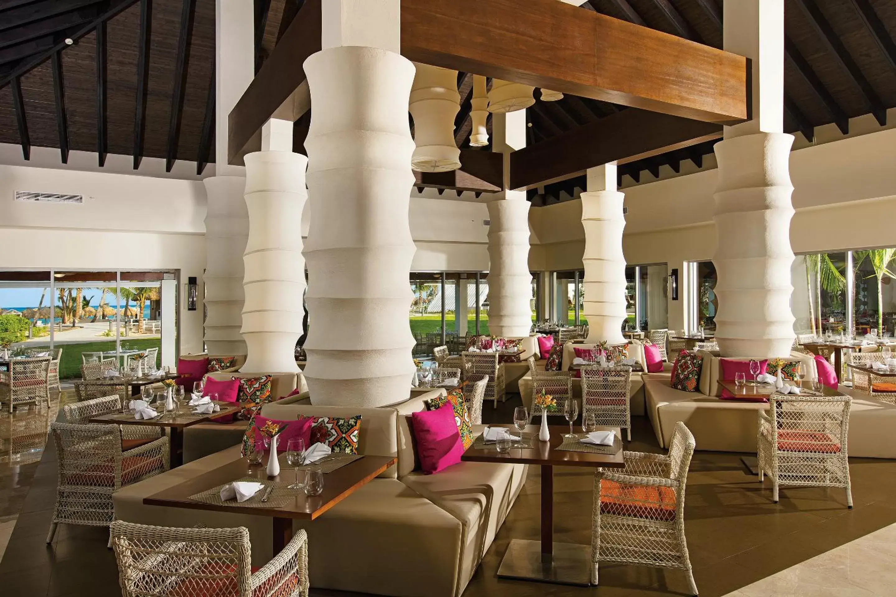 Restaurant/Places to Eat in Dreams Onyx Resort & Spa - All Inclusive