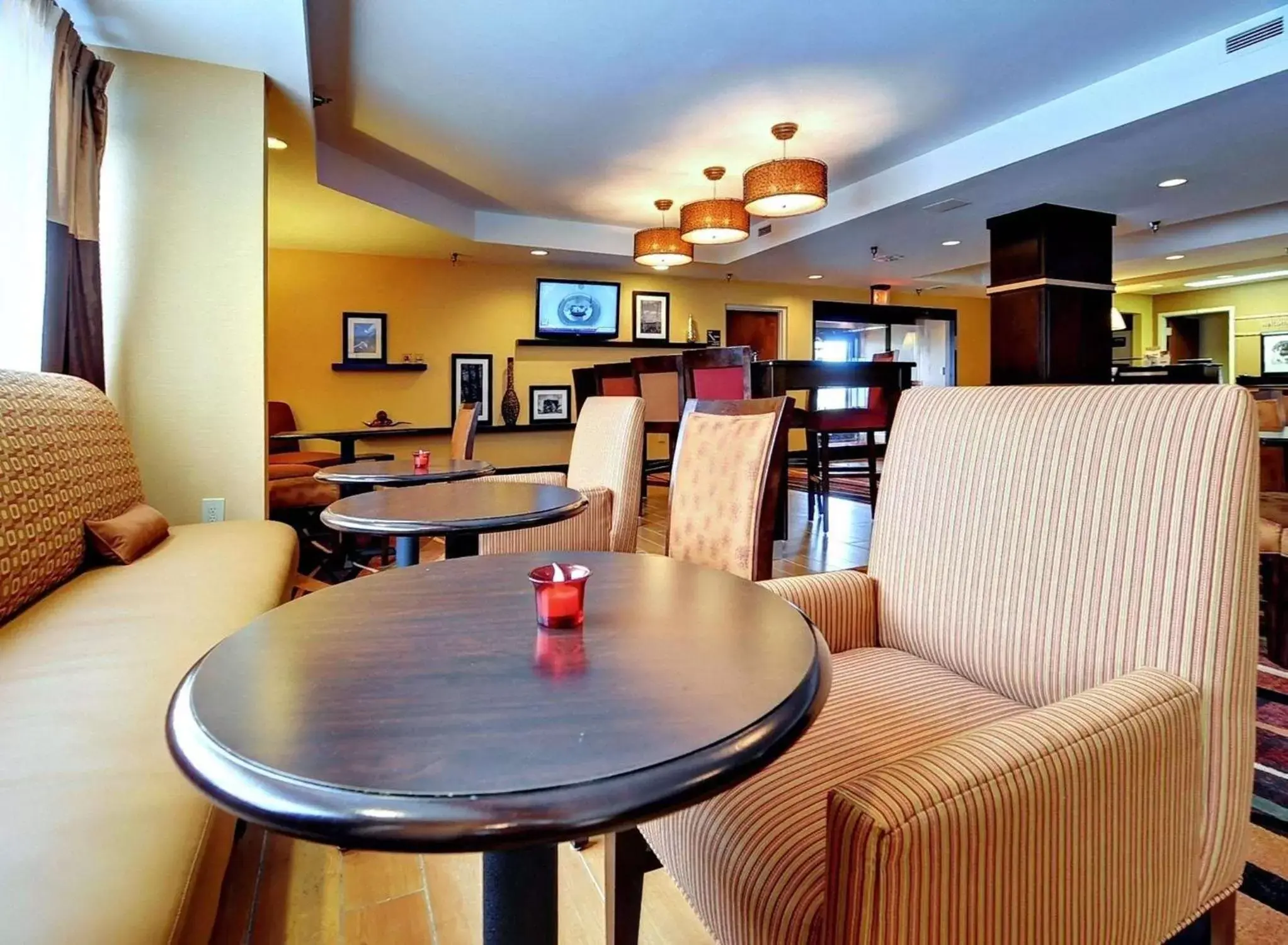 Dining area, Restaurant/Places to Eat in Hampton Inn Eden