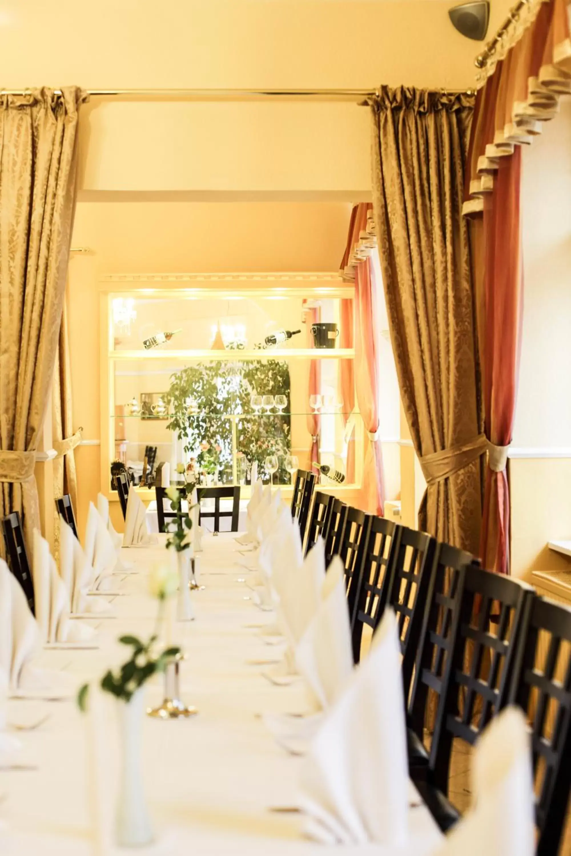 Restaurant/places to eat in Hotel Silesia Restaurant/places to eat in Hotel Silesia