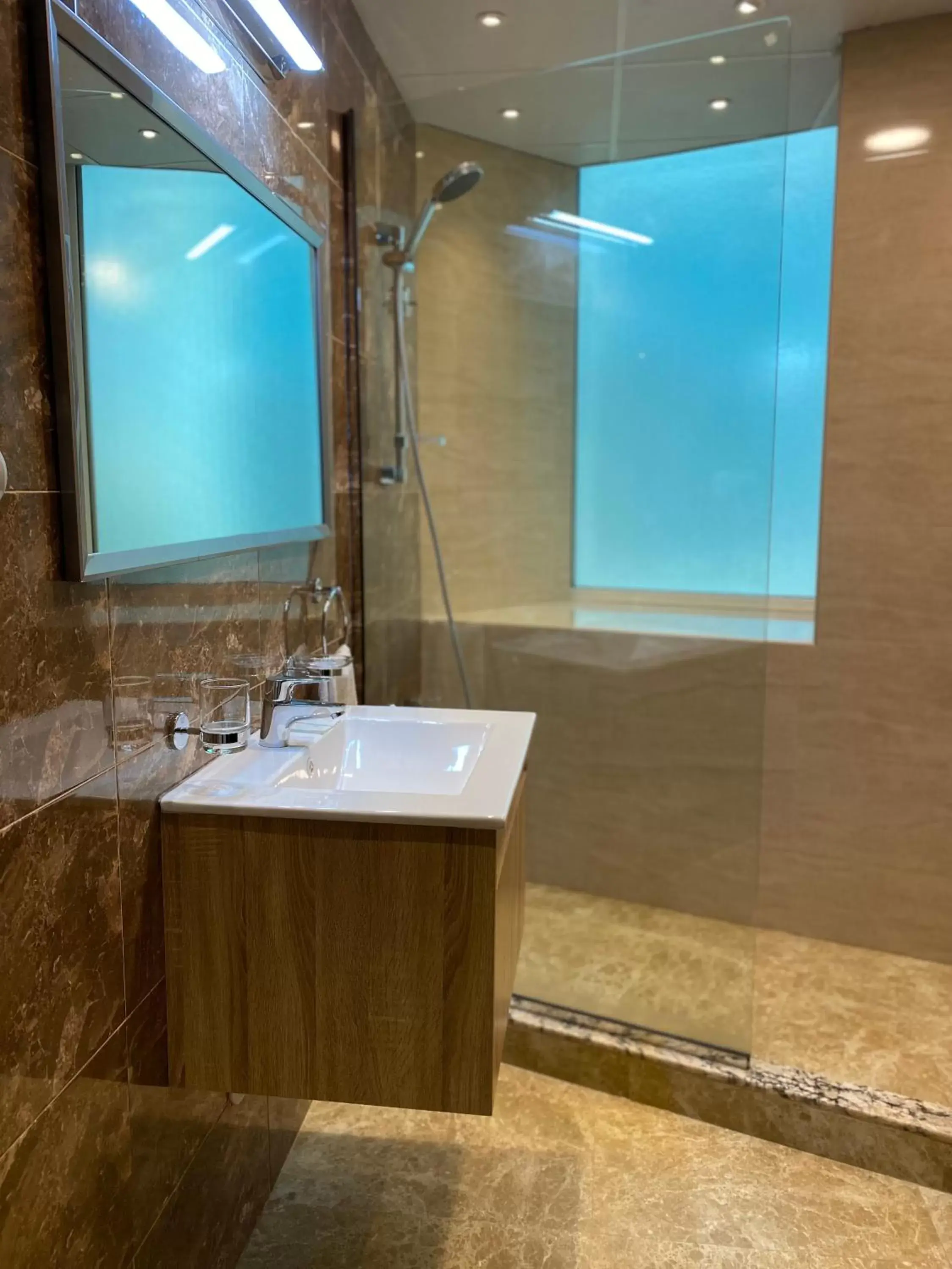 Bathroom in Panorama Hotel Deira
