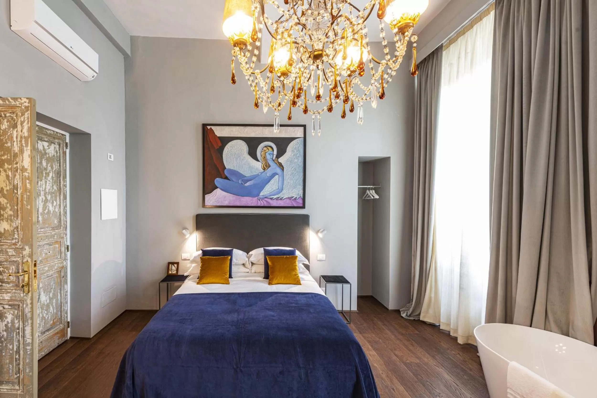 Bedroom, Bed in Casa Botticelli