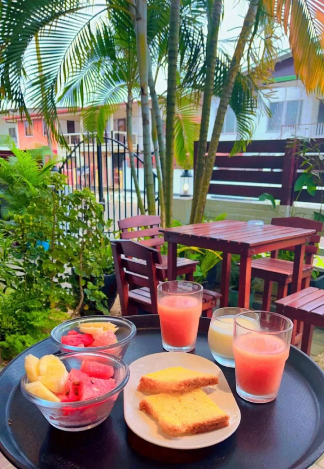 Restaurant/places to eat in Villa Famiri Boutique hotel