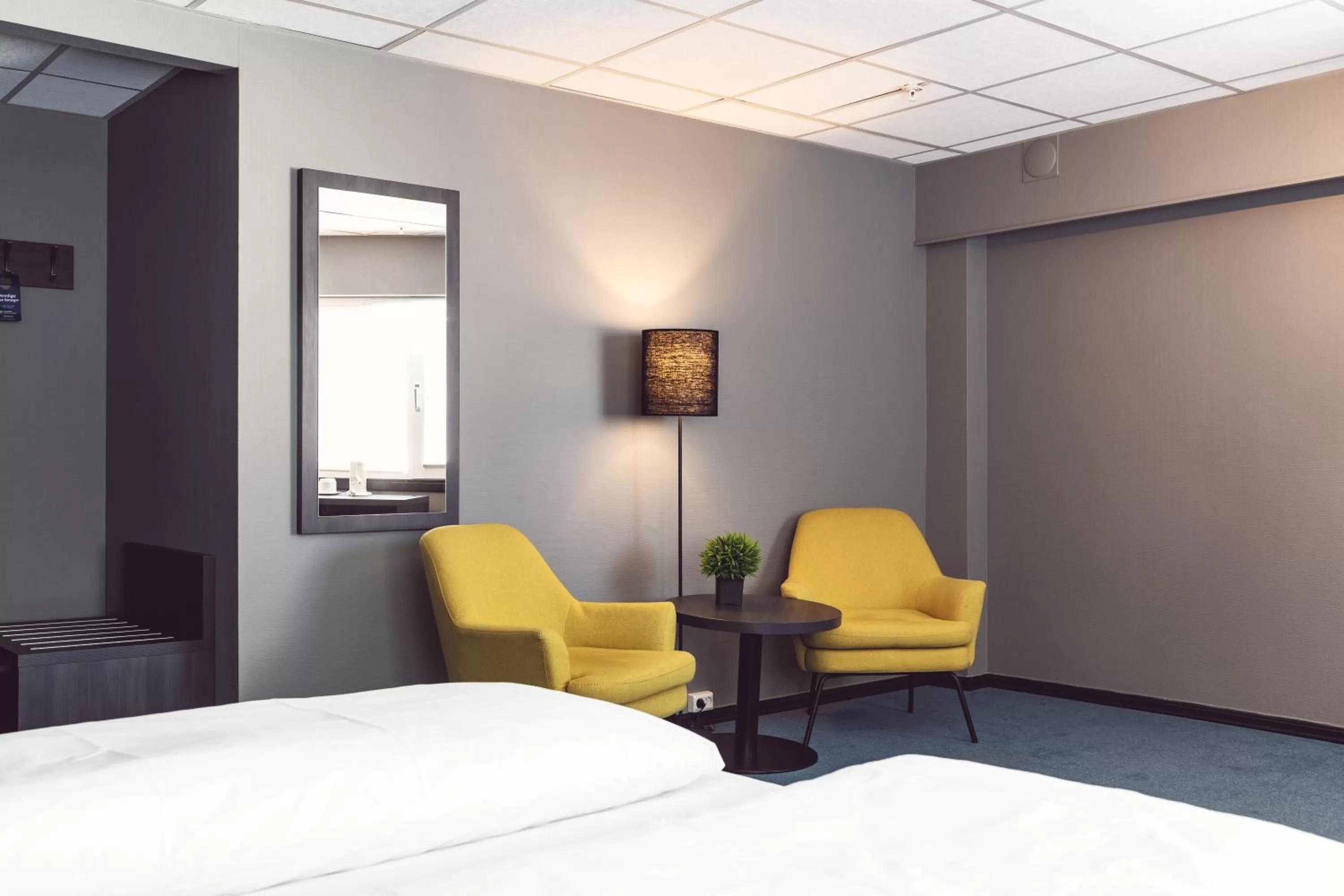 Bedroom, Bed in Hotel Haugesund