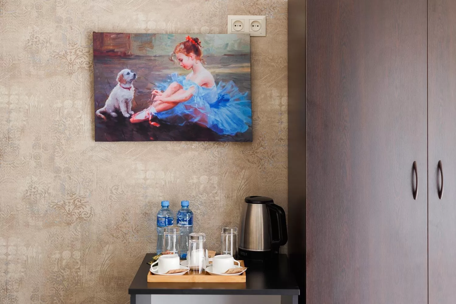 Coffee/tea facilities in Aura Plaza Hotel