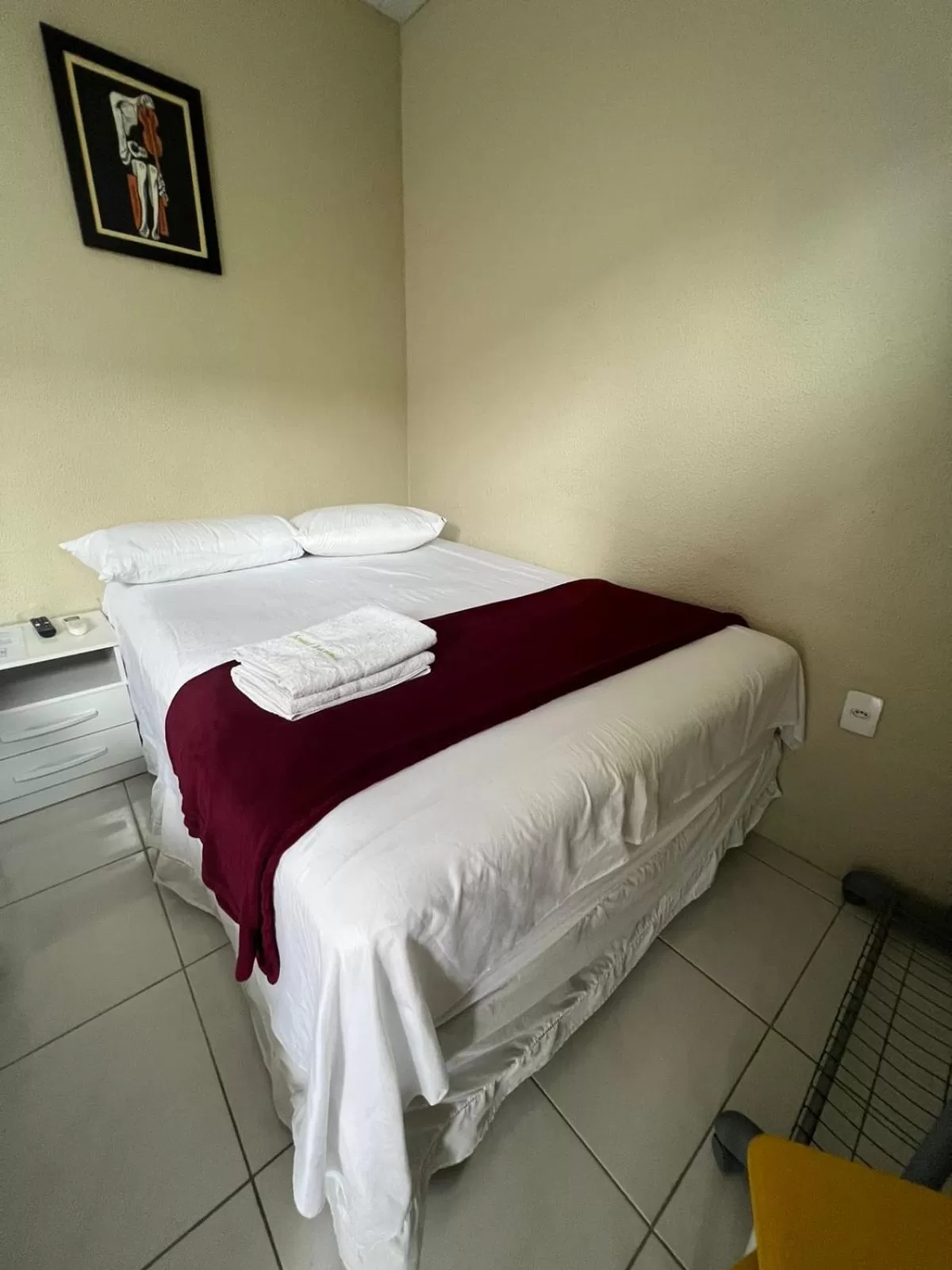 Photo of the whole room, Bed in Pousada Hostal Iracema