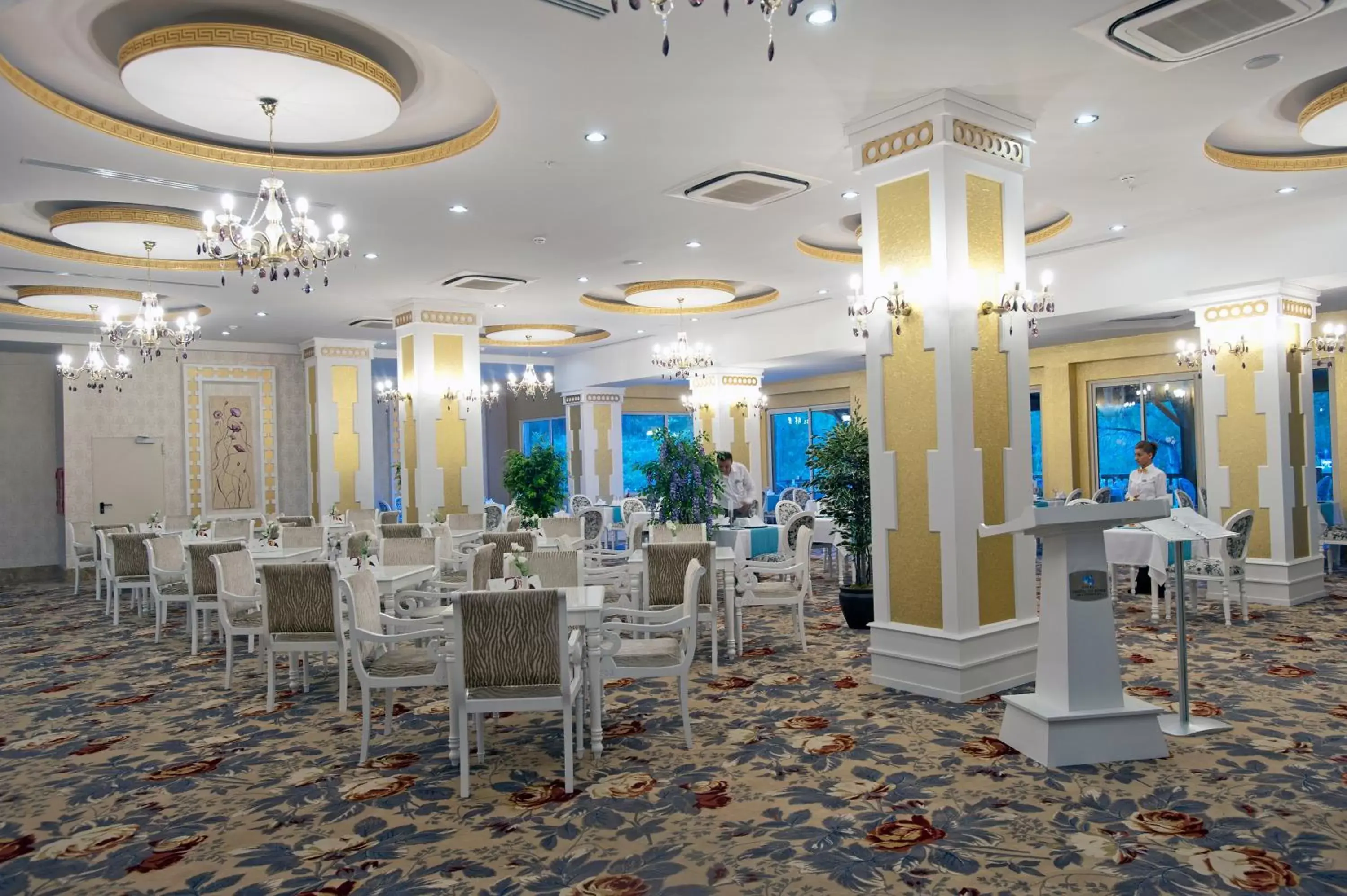 Restaurant/Places to Eat in Crystal Tat Beach Golf Resort & Spa - Ultimate All Inclusive