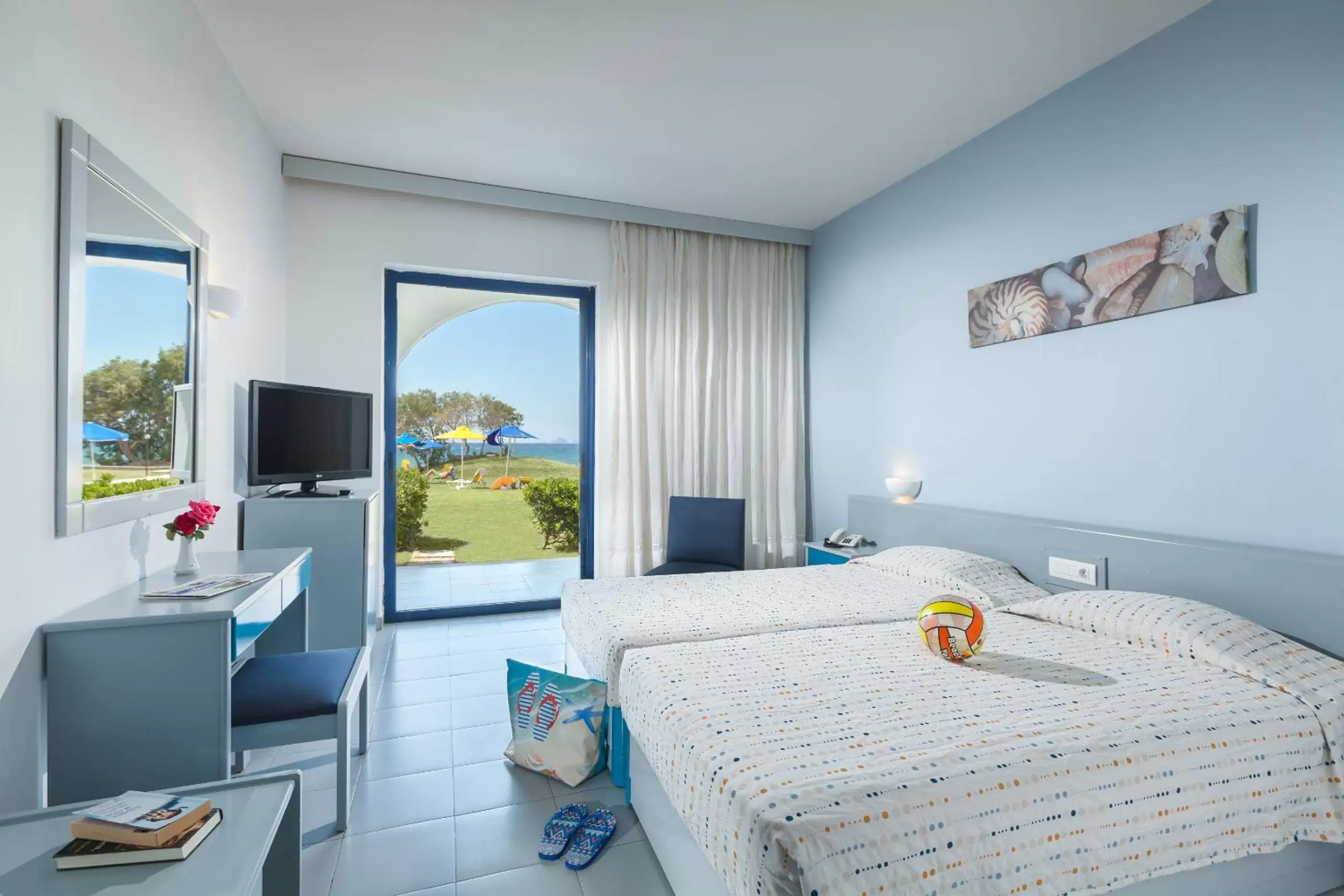Bedroom in The Aeolos Beach Hotel
