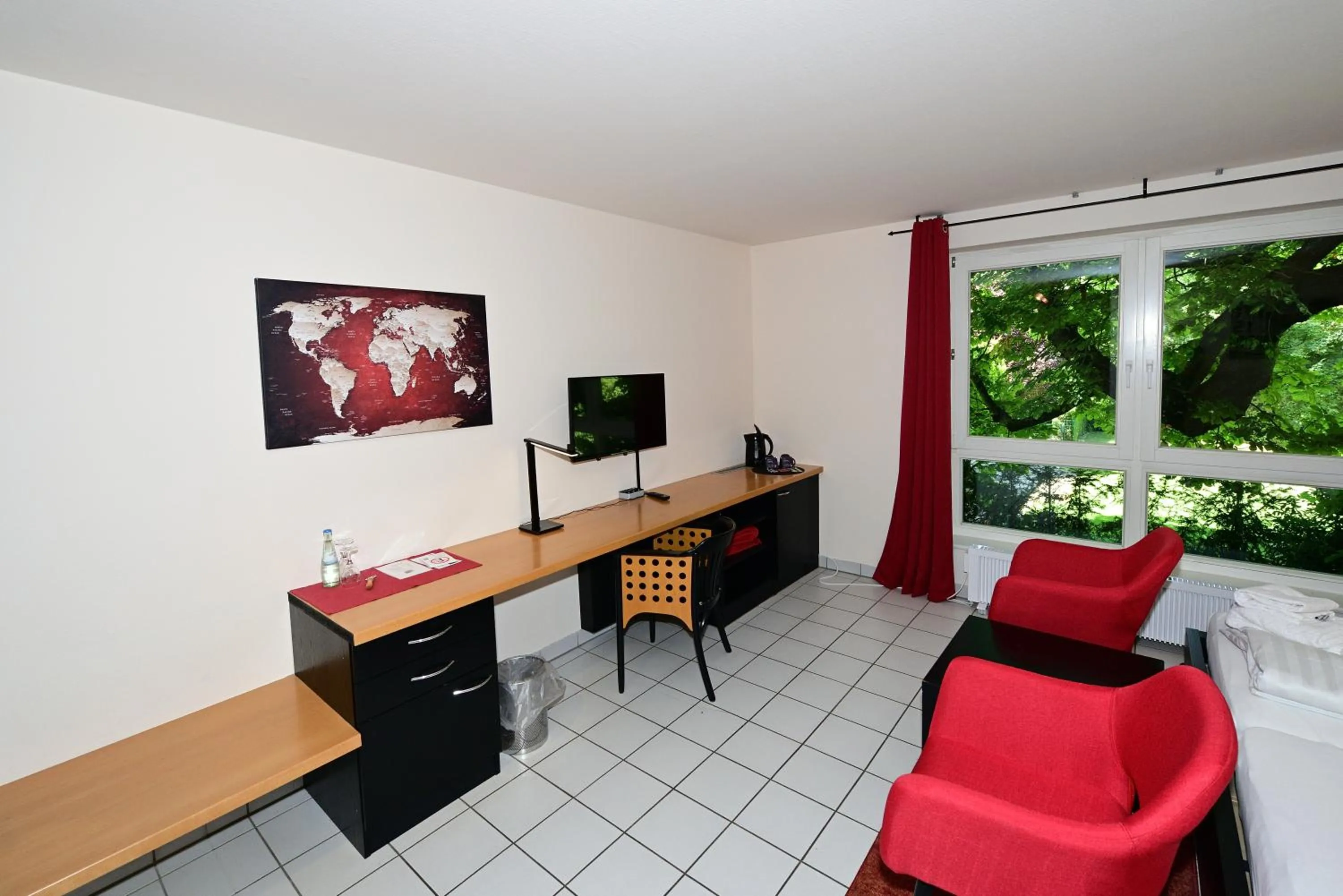 TV and multimedia in Art Hotel Weimar