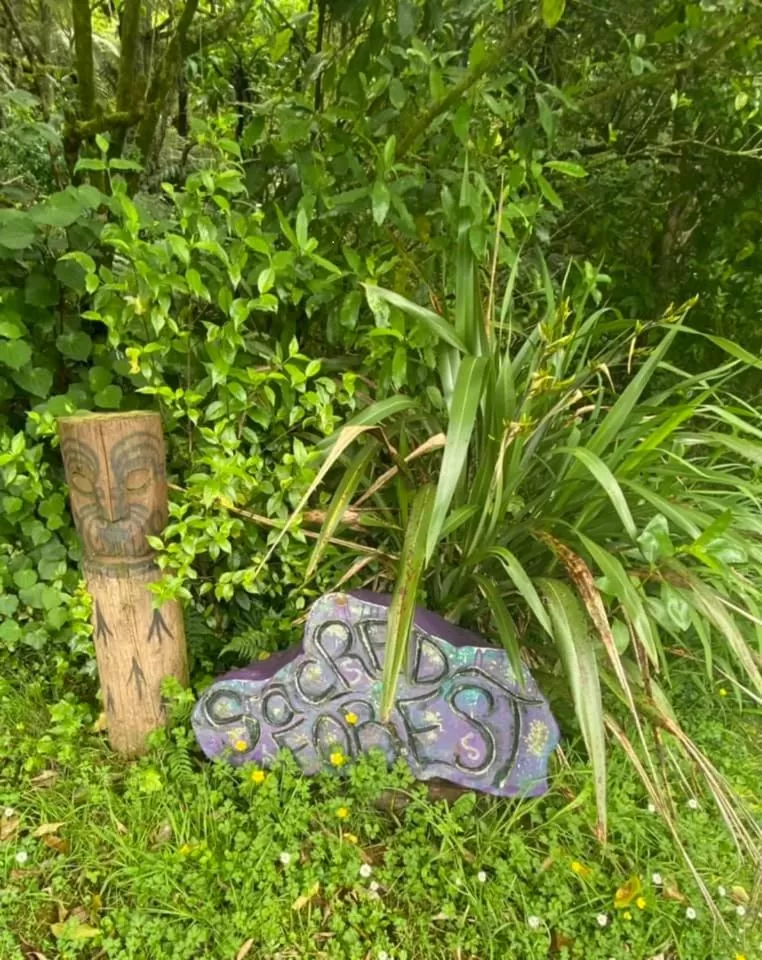 Garden in Kawai Purapura Yoga Retreat Centre