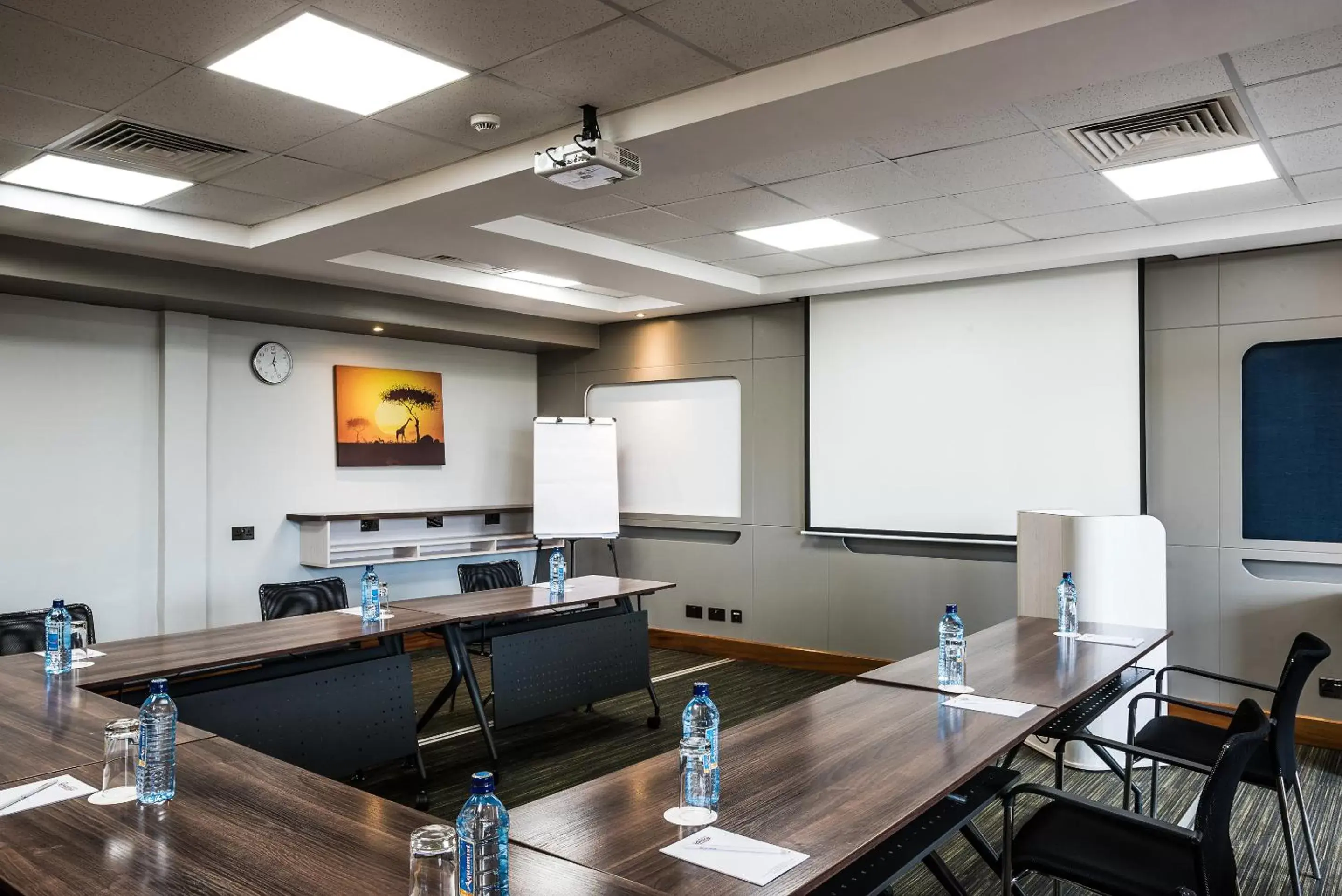Business facilities, Business Area/Conference Room in Executive Residency by Best Western Nairobi