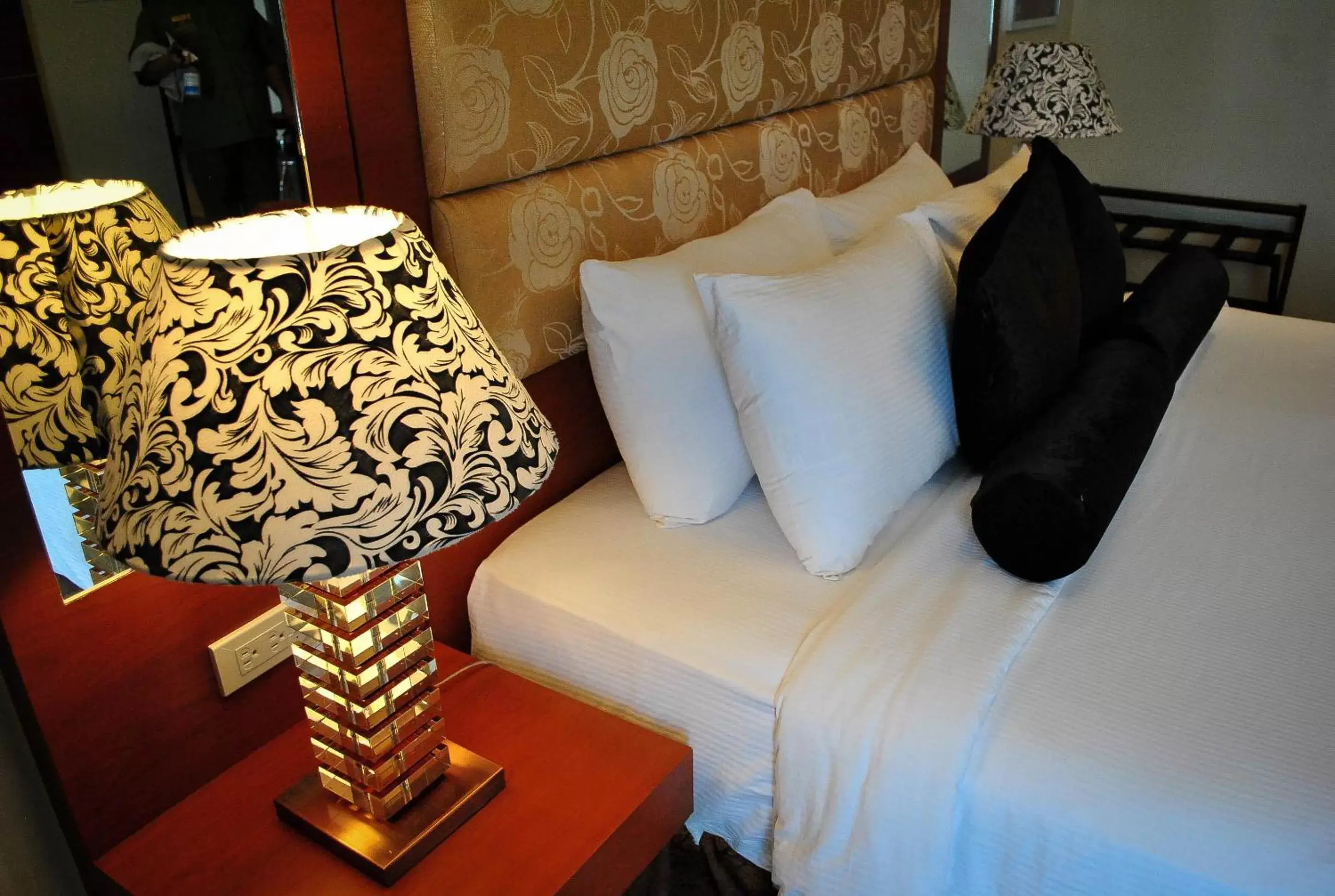 Decorative detail, Bed in Hotel Elizabeth Cebu