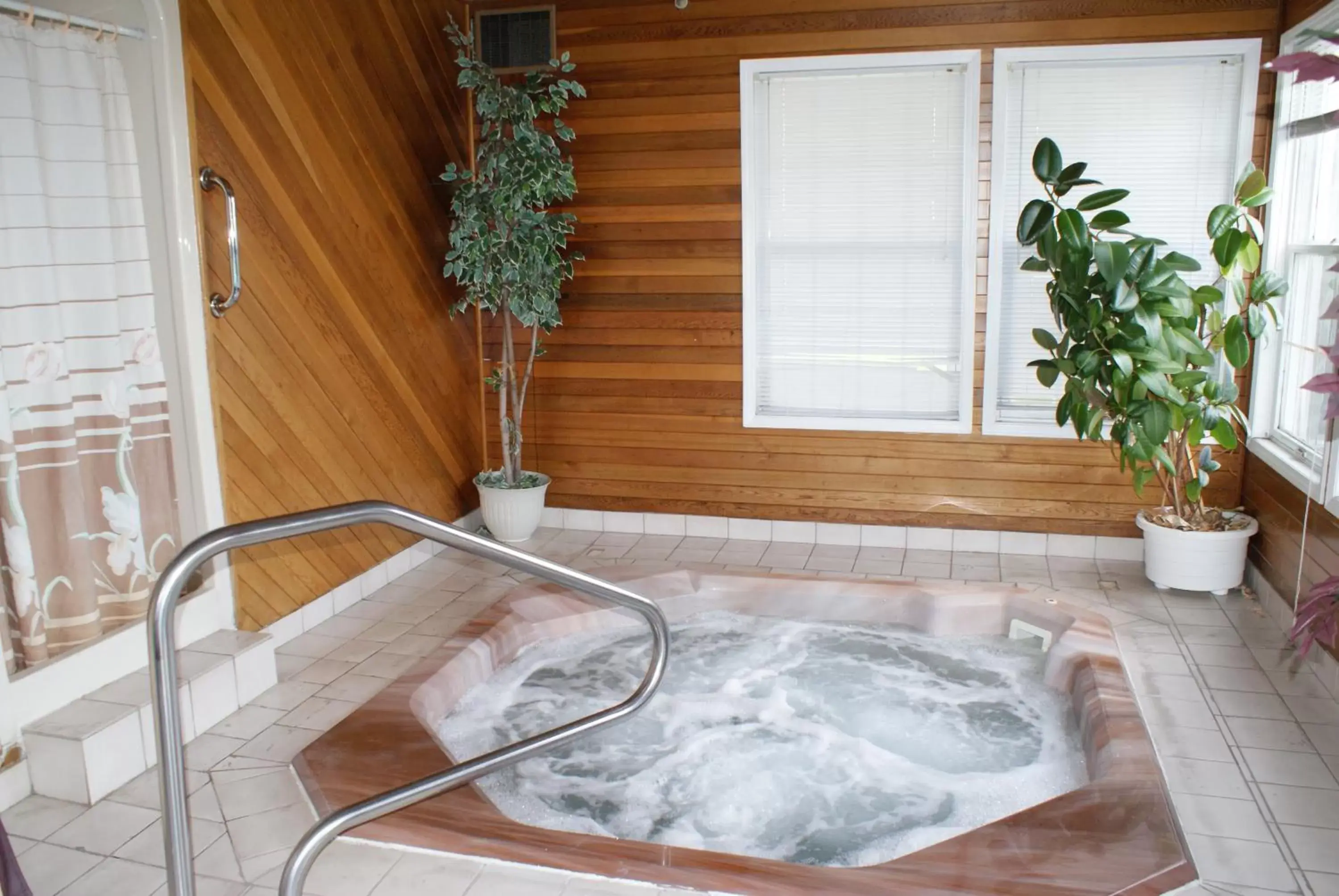Hot Tub in The Ranchland Inn Kamloops