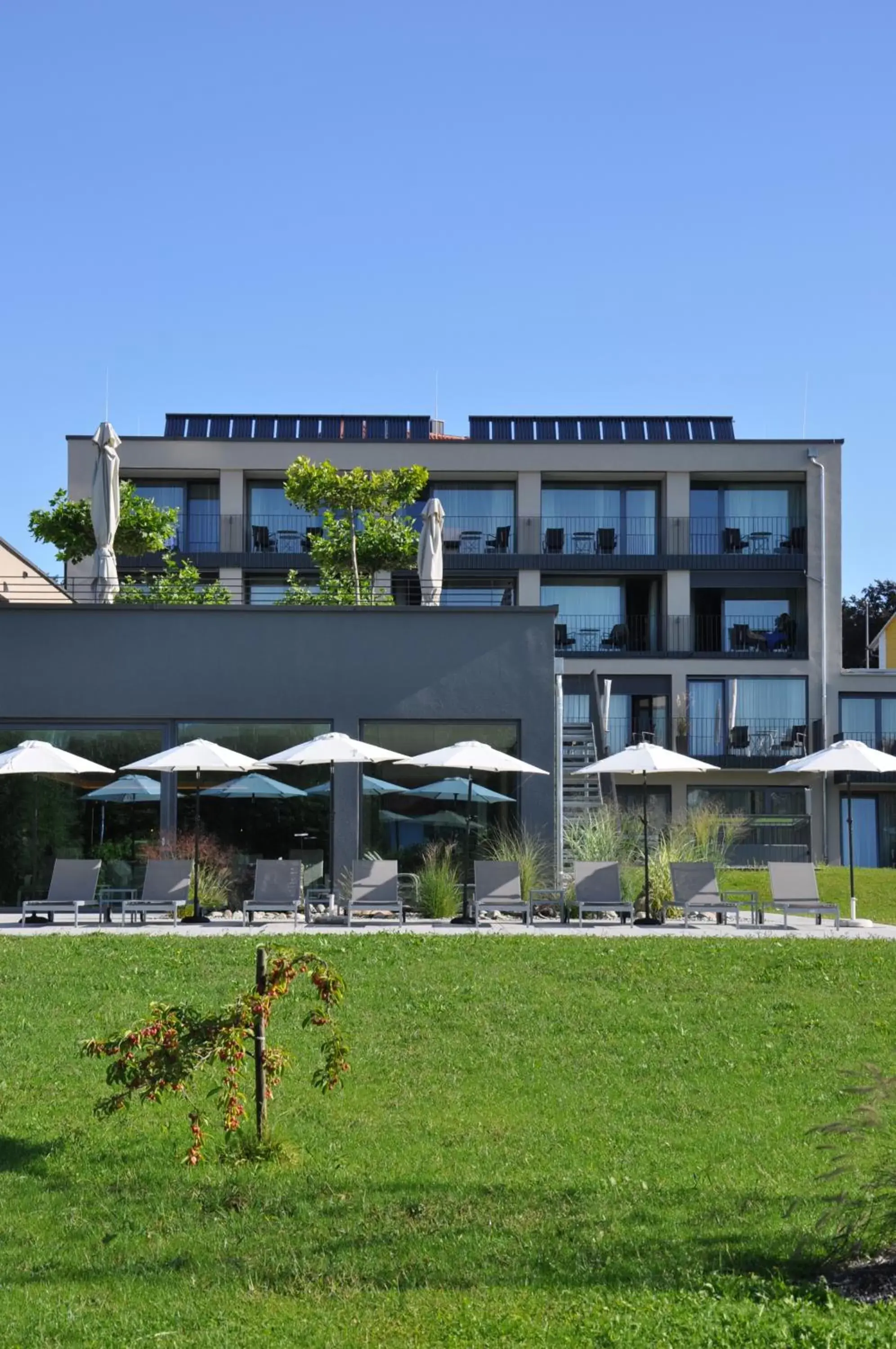 Property Building in Hotel Traube am See