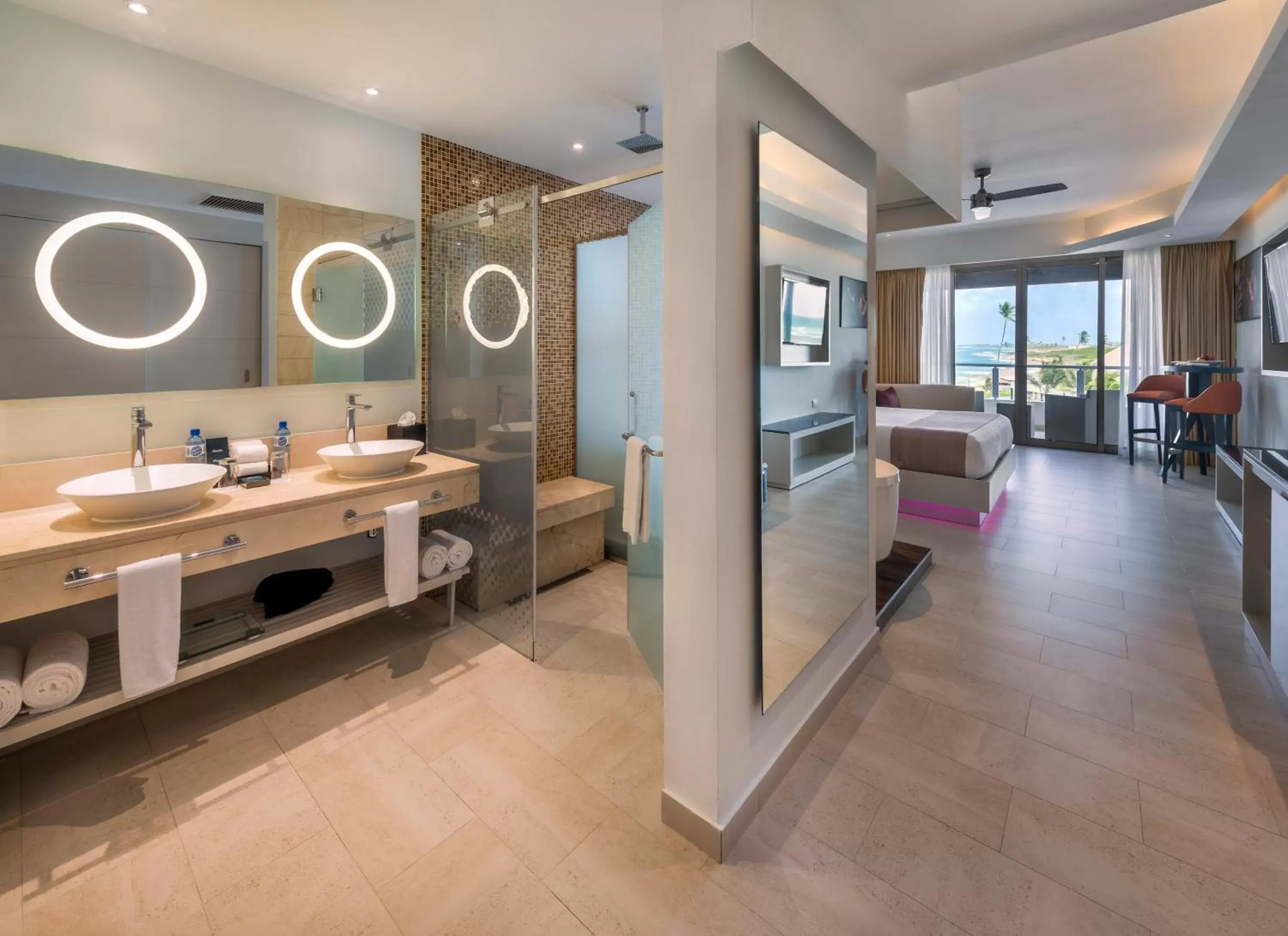 Bathroom in Royalton CHIC Punta Cana, An Autograph Collection All-Inclusive Resort & Casino, Adults Only