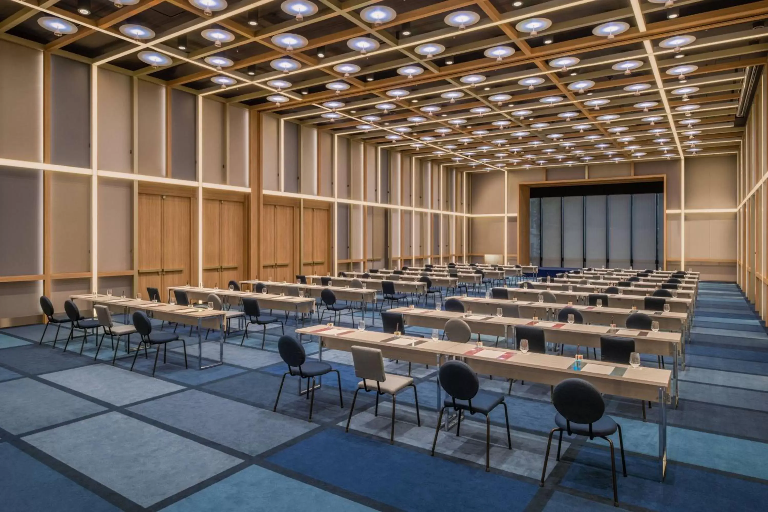 Meeting/conference room in W Osaka