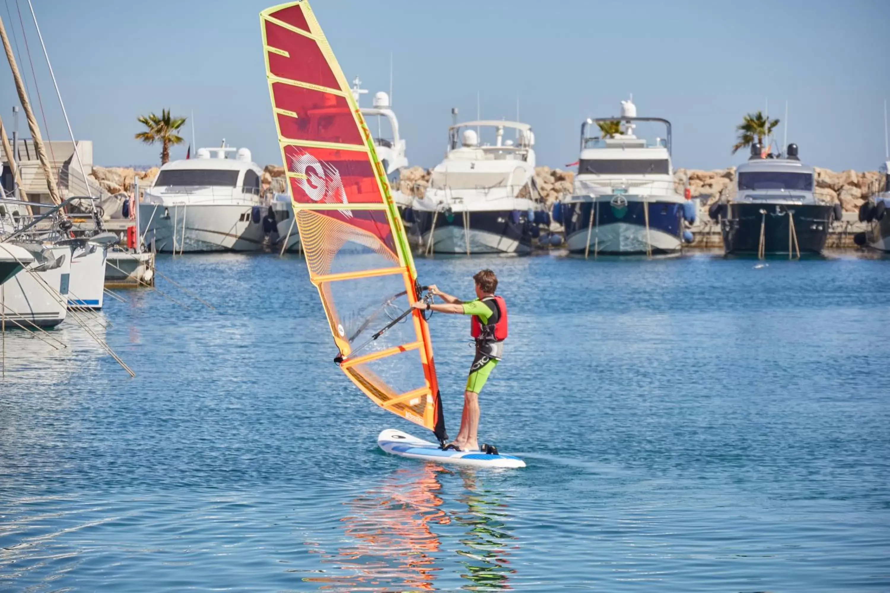 Activities, Windsurfing in Calanova Sports Residence