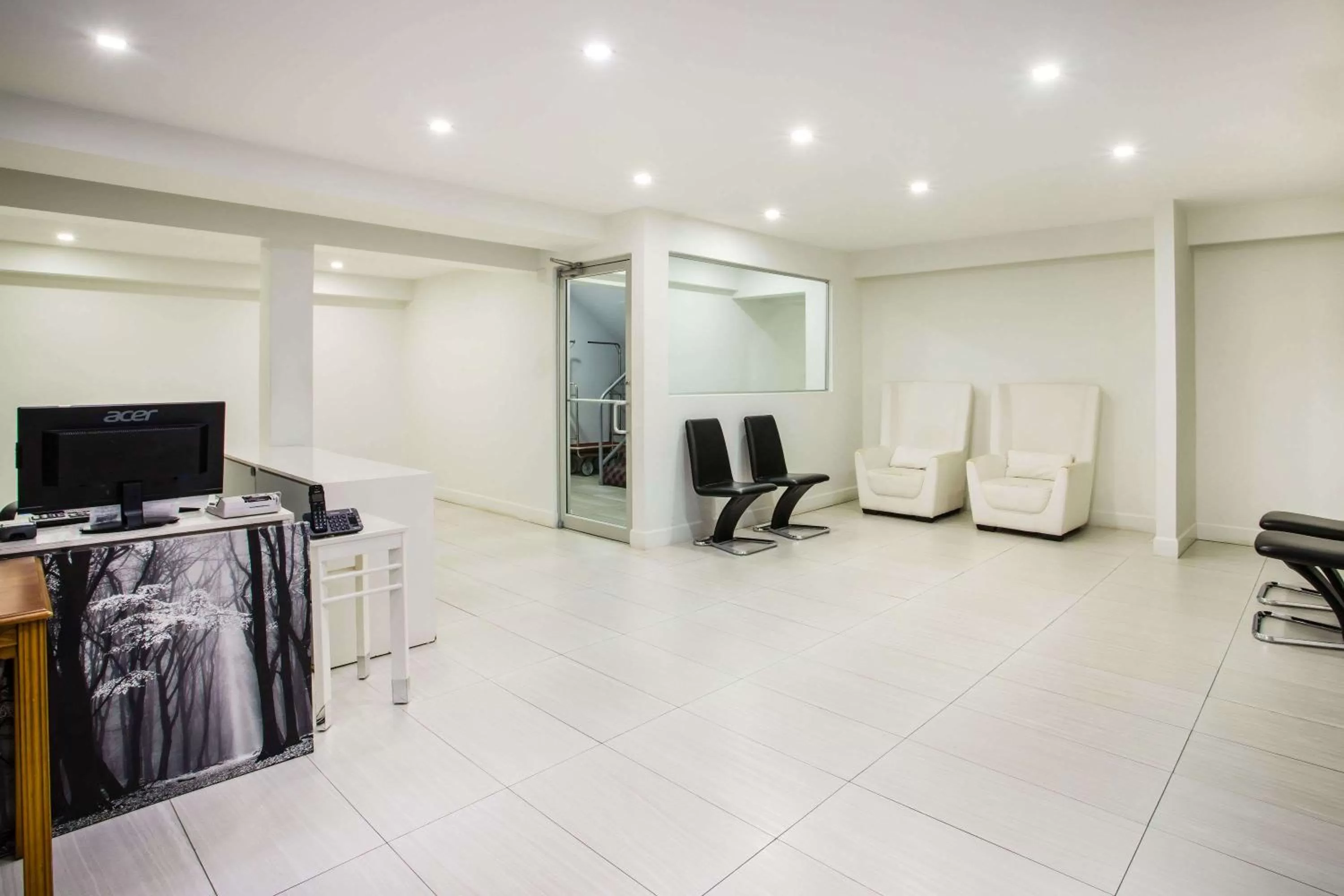 Lobby or reception in Arya Blu Inn and Suites