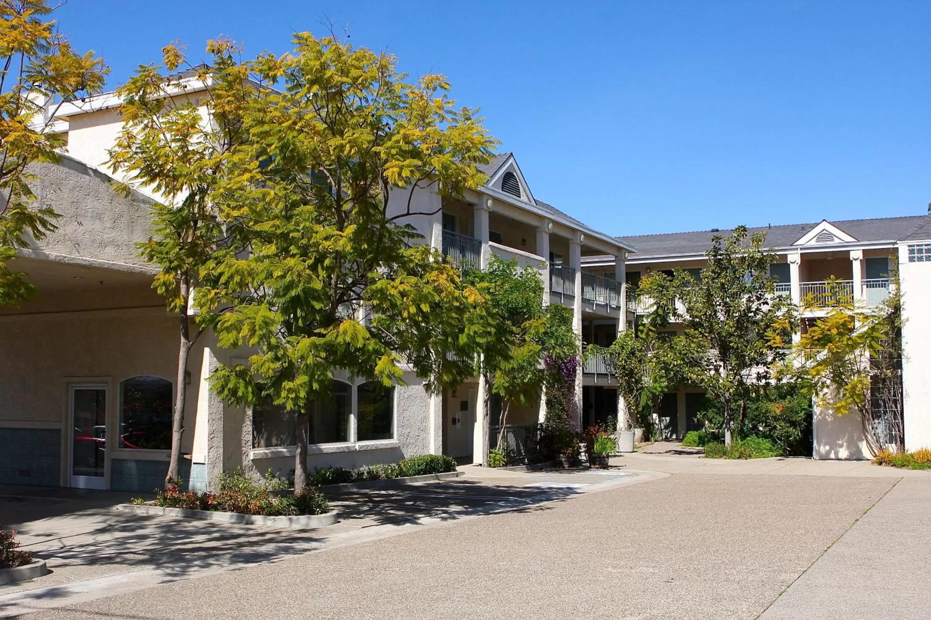 Facade/entrance, Property Building in Hotel Buena Vista - San Luis Obispo